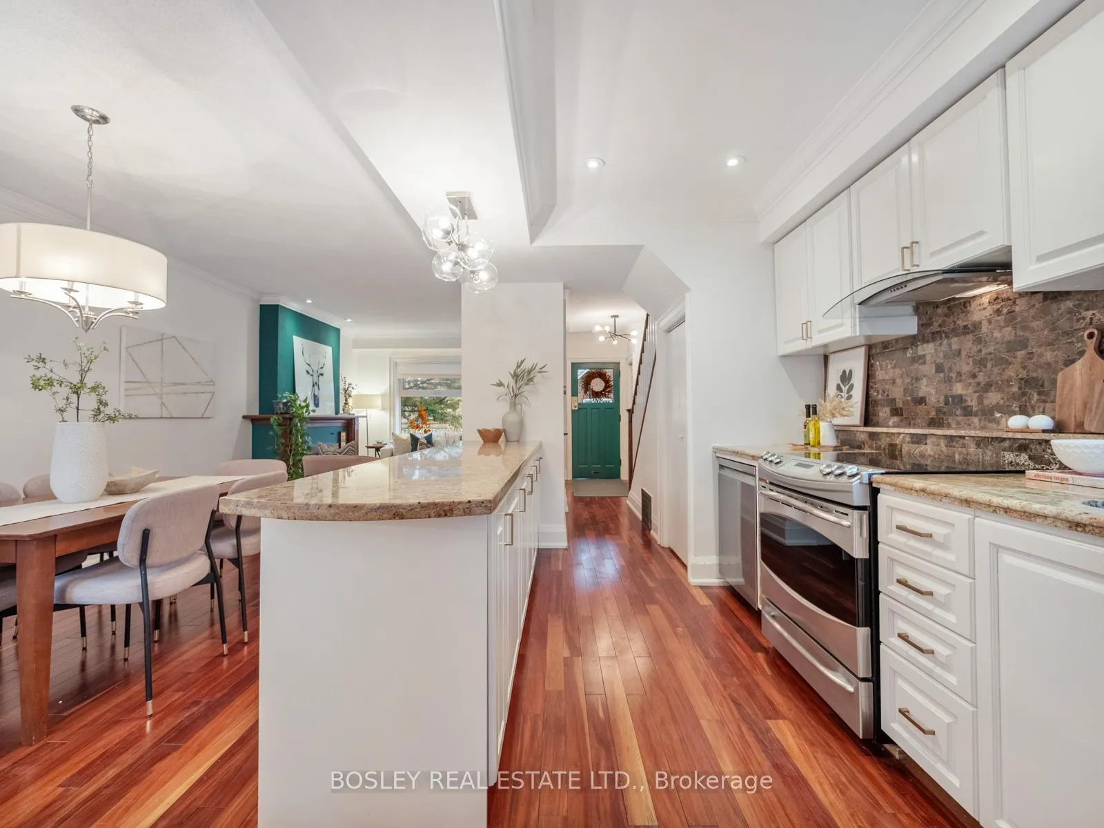Photo 10 of 51 Beck Avenue, Toronto, East End-Danforth — HOMEH