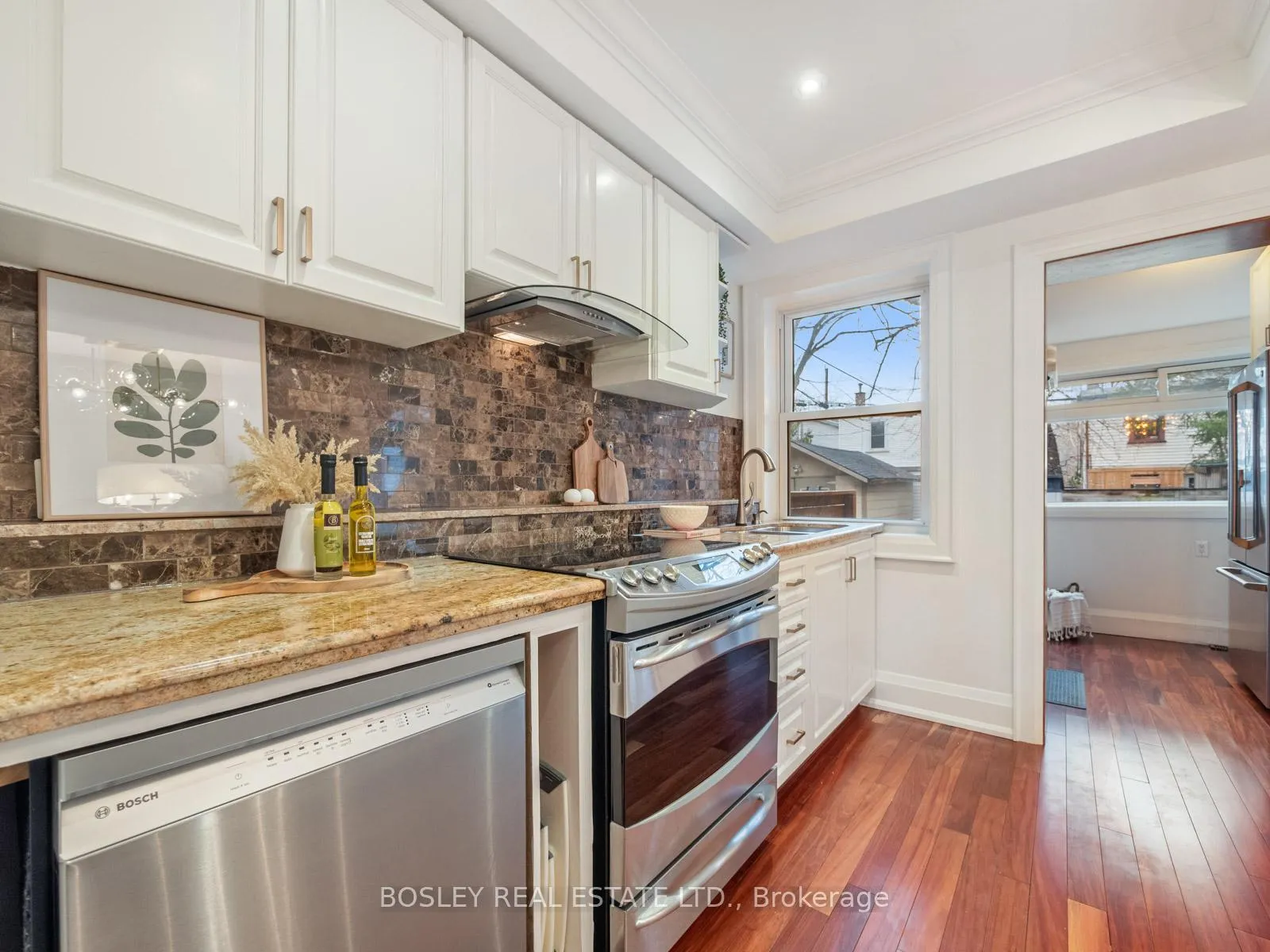 Photo 14 of 51 Beck Avenue, Toronto, East End-Danforth — HOMEH