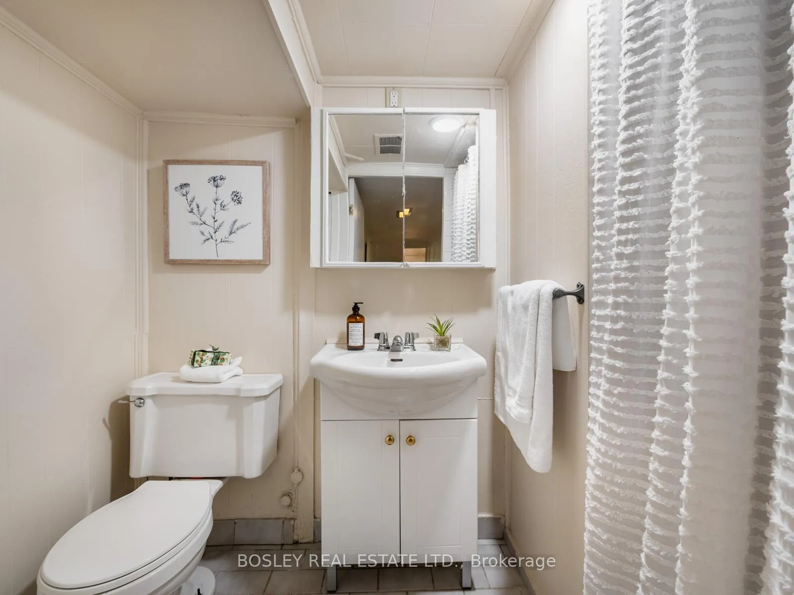 Photo 36 of 51 Beck Avenue, Toronto, East End-Danforth — HOMEH