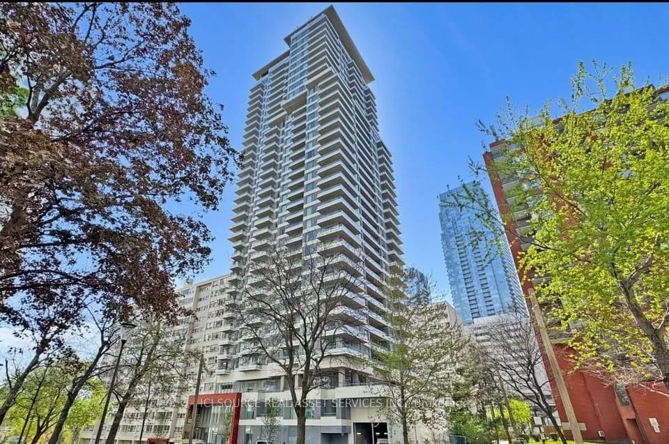 Front of Unit 511, 50 Dunfield Avenue
