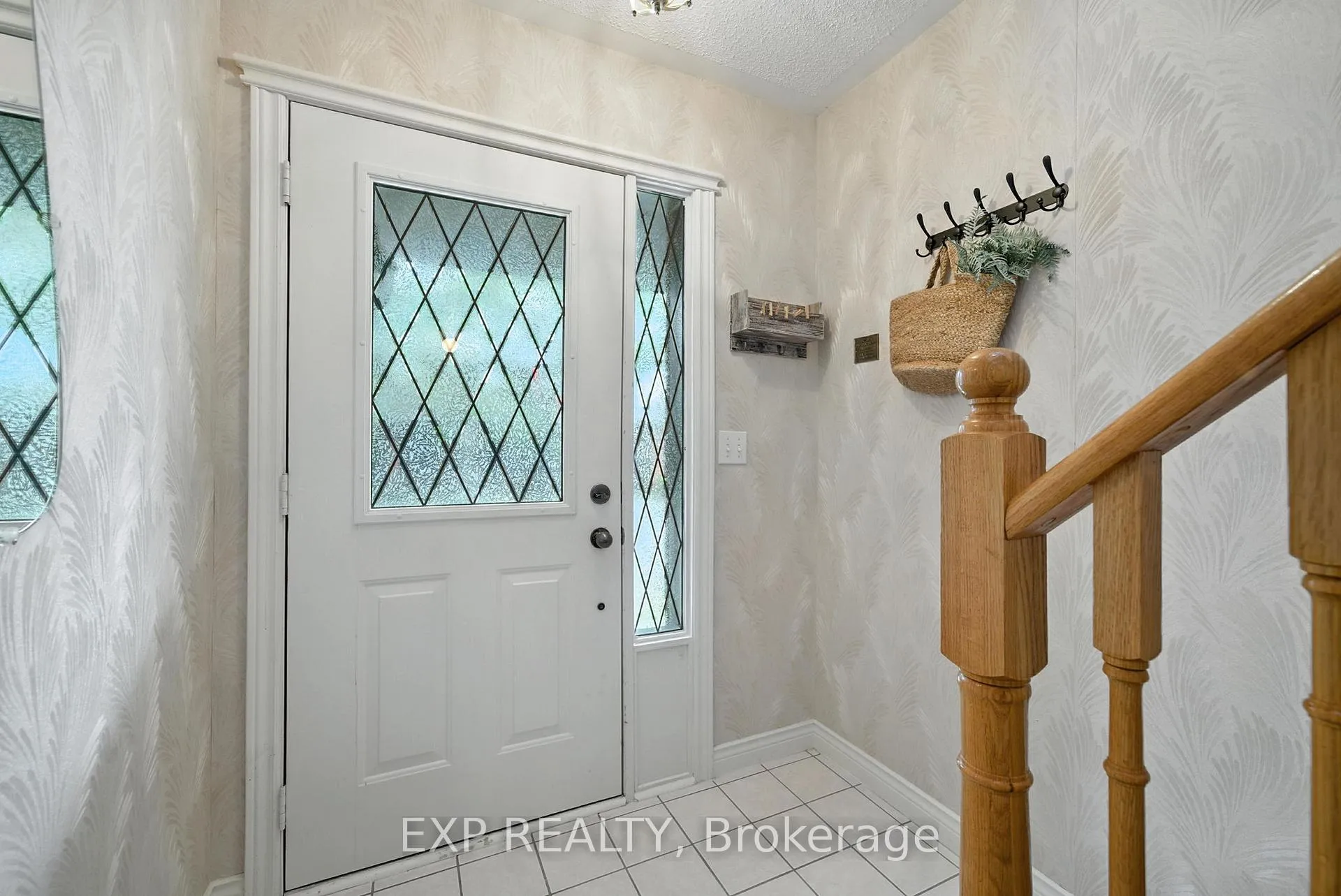 Photo 5 of Unit 511, 245 Elgin Street W, Cobourg — HOMEH