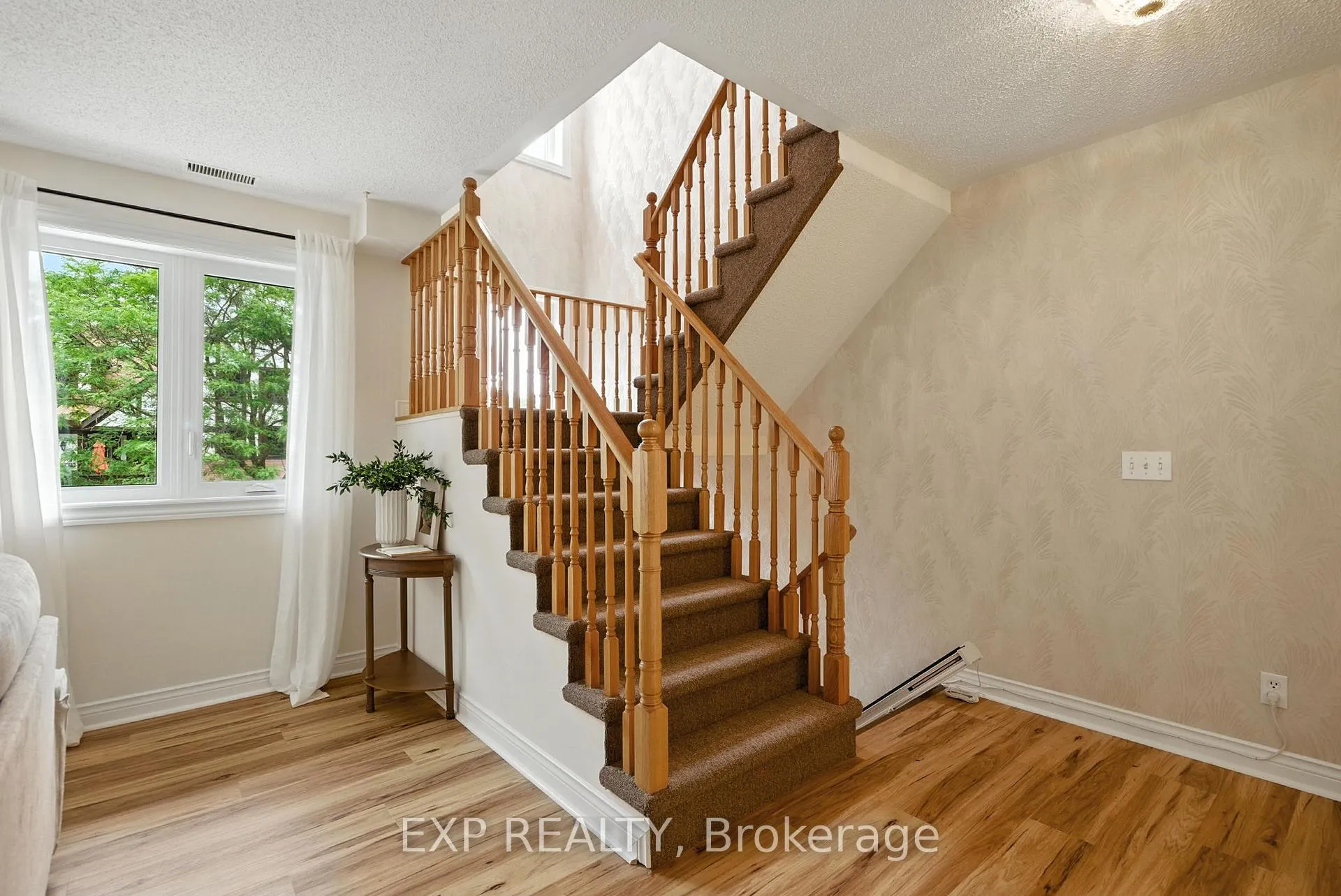 Photo 9 of Unit 511, 245 Elgin Street W, Cobourg — HOMEH