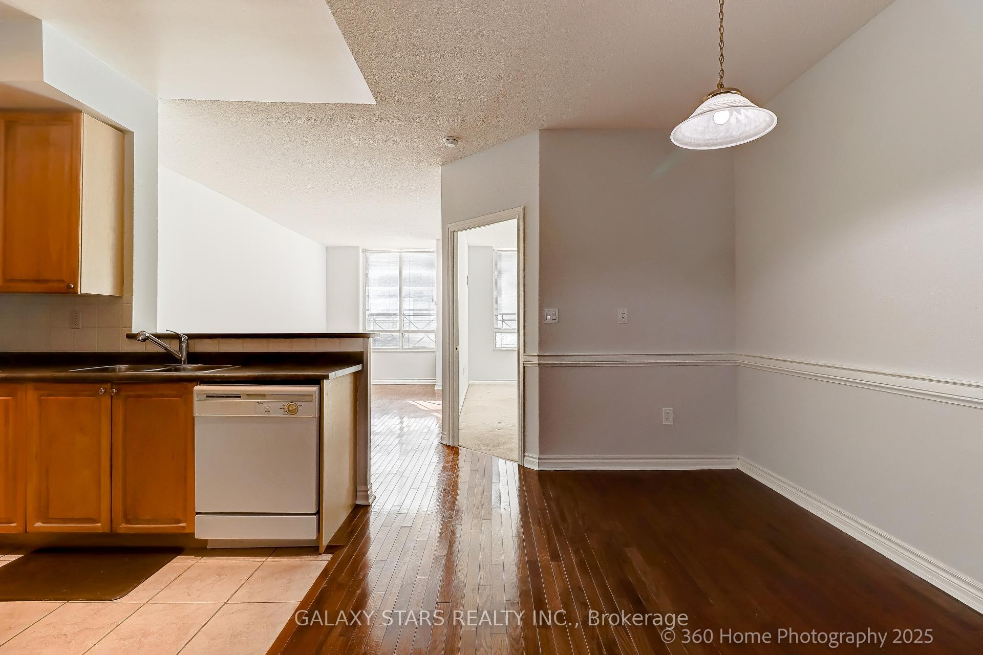 Photo 2 of Unit LL70, 123 Omini Drive, Scarborough, Bendale — HOMEH