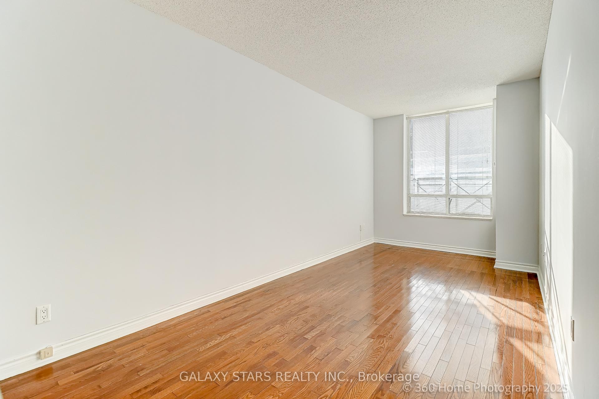 Photo 4 of Unit LL70, 123 Omini Drive, Scarborough, Bendale — HOMEH