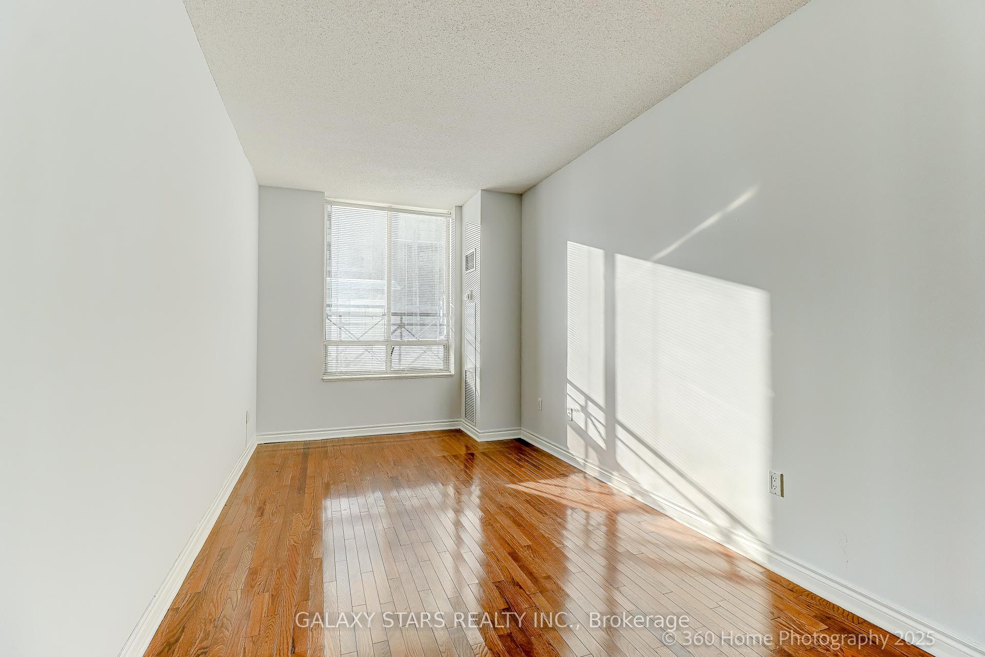 Photo 3 of Unit LL70, 123 Omini Drive, Scarborough, Bendale — HOMEH