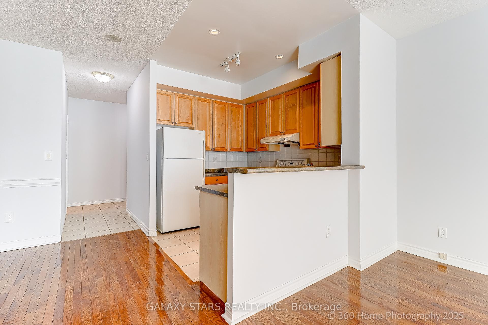 Photo 7 of Unit LL70, 123 Omini Drive, Scarborough, Bendale — HOMEH