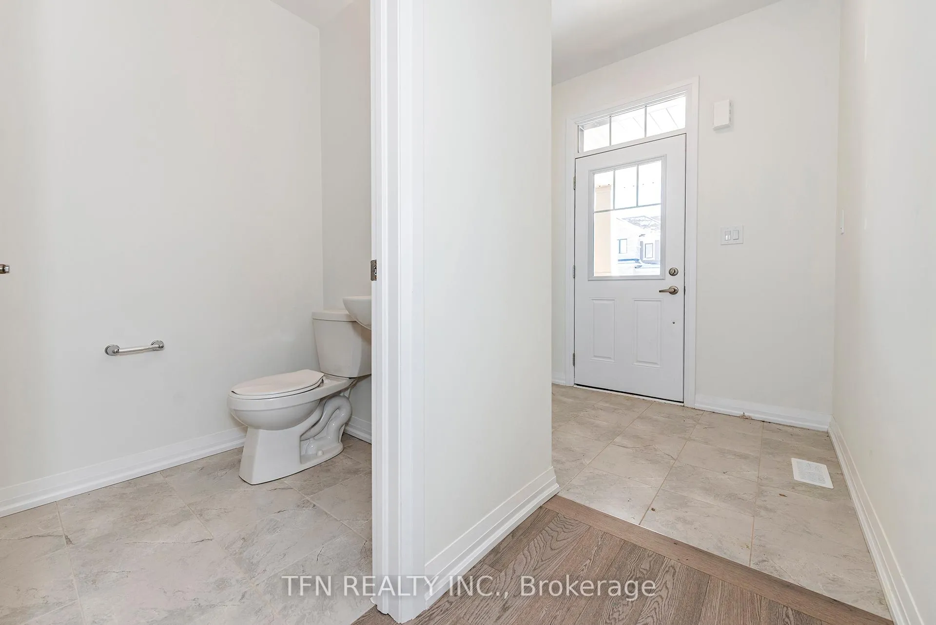 Photo 33 of 31 Lonsdale Road, Haldimand — HOMEH