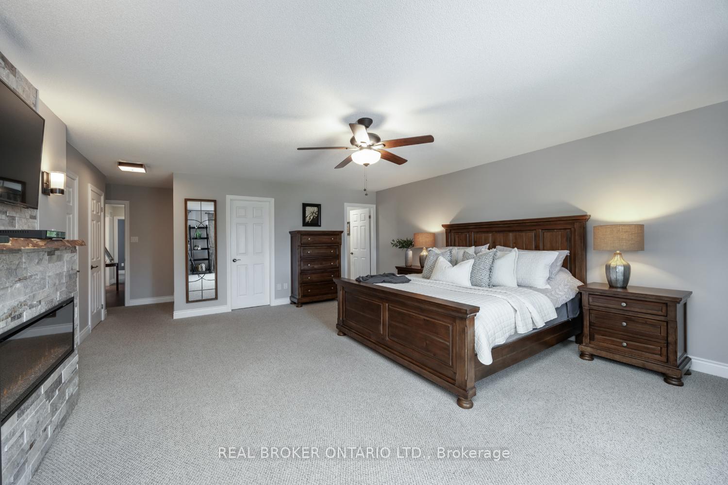 Photo 23 of 38 Apple Blossom Boulevard, Clarington, Bowmanville — HOMEH
