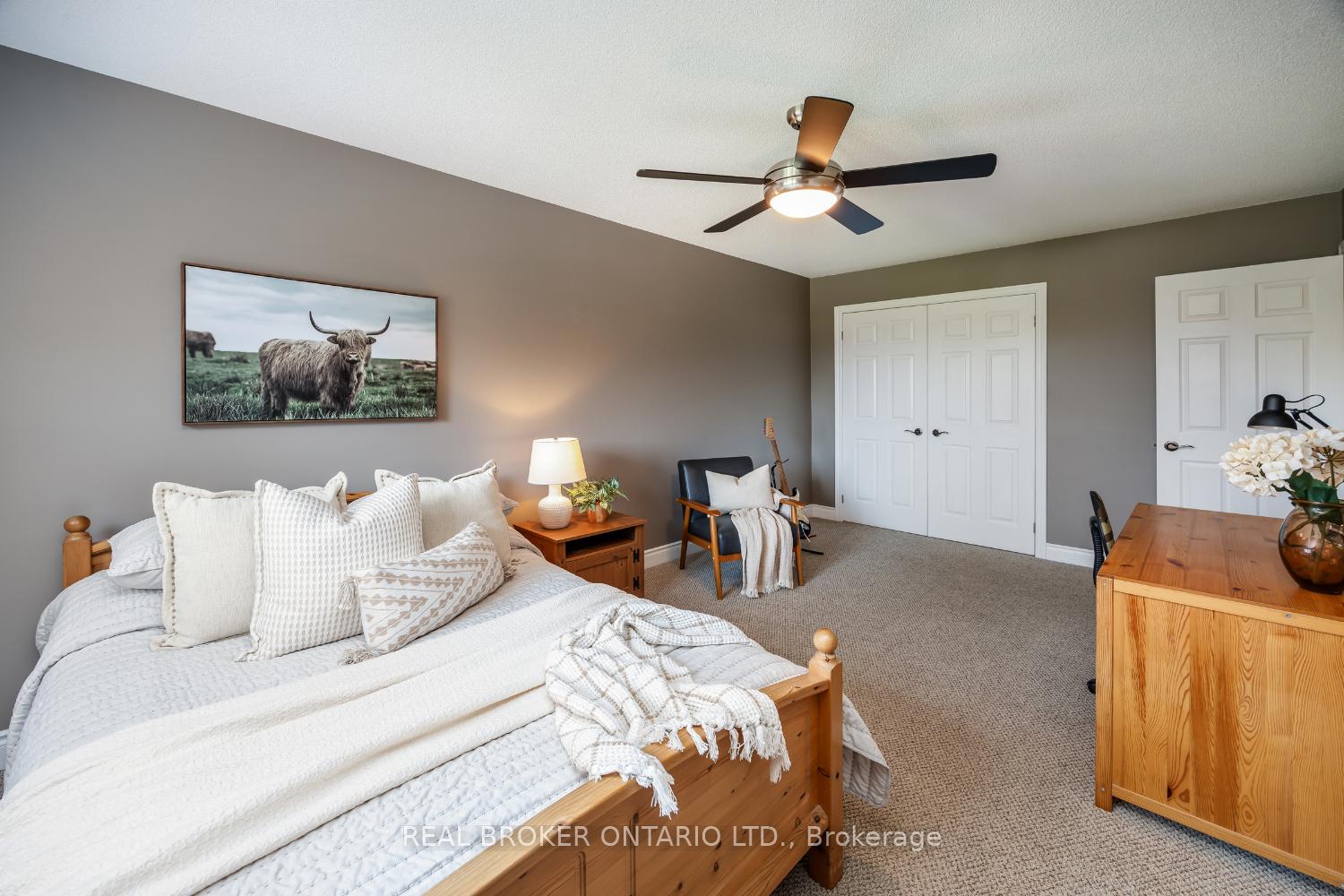 Photo 30 of 38 Apple Blossom Boulevard, Clarington, Bowmanville — HOMEH