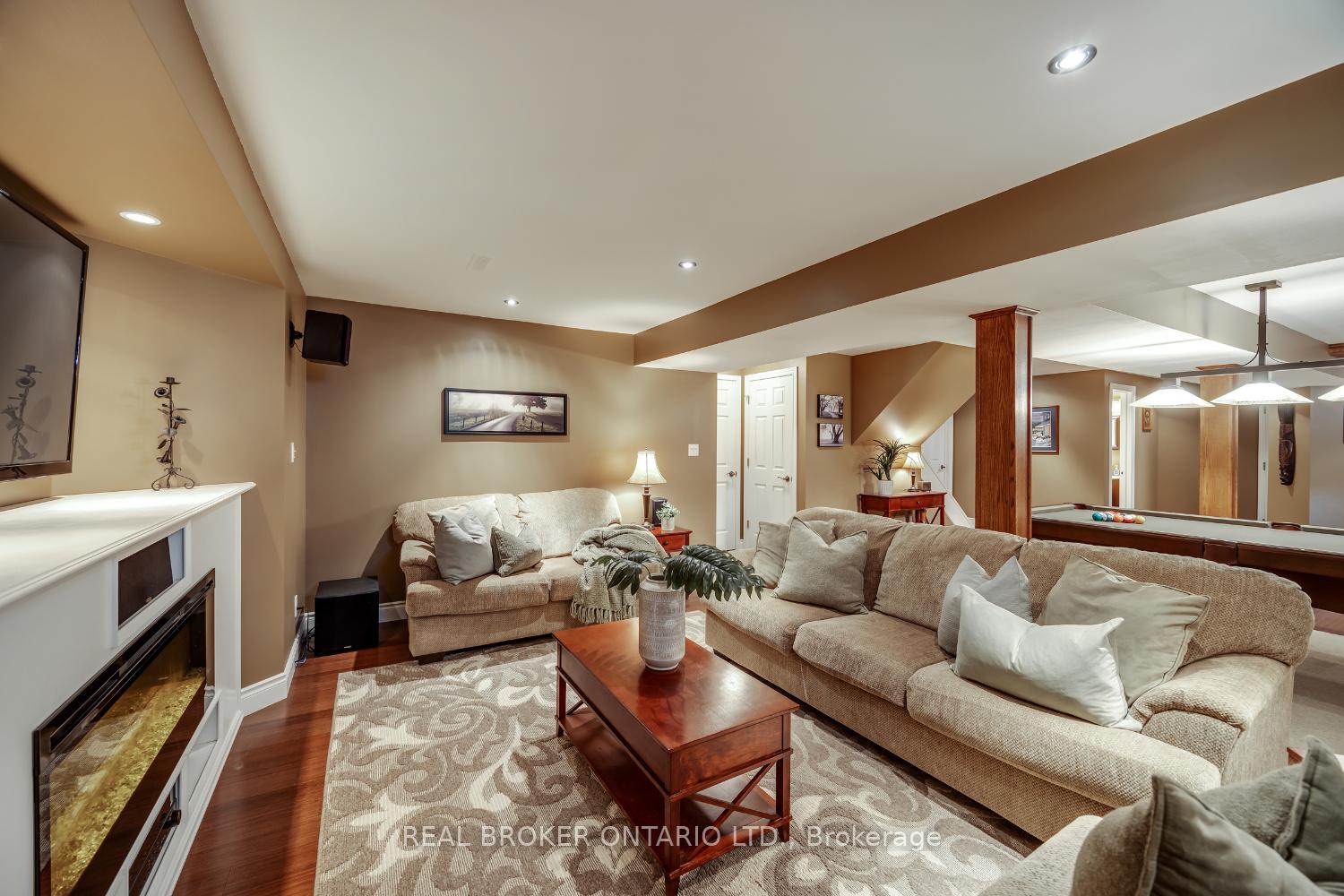 Photo 40 of 38 Apple Blossom Boulevard, Clarington, Bowmanville — HOMEH