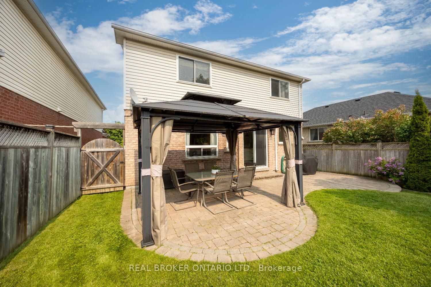Photo 44 of 38 Apple Blossom Boulevard, Clarington, Bowmanville — HOMEH