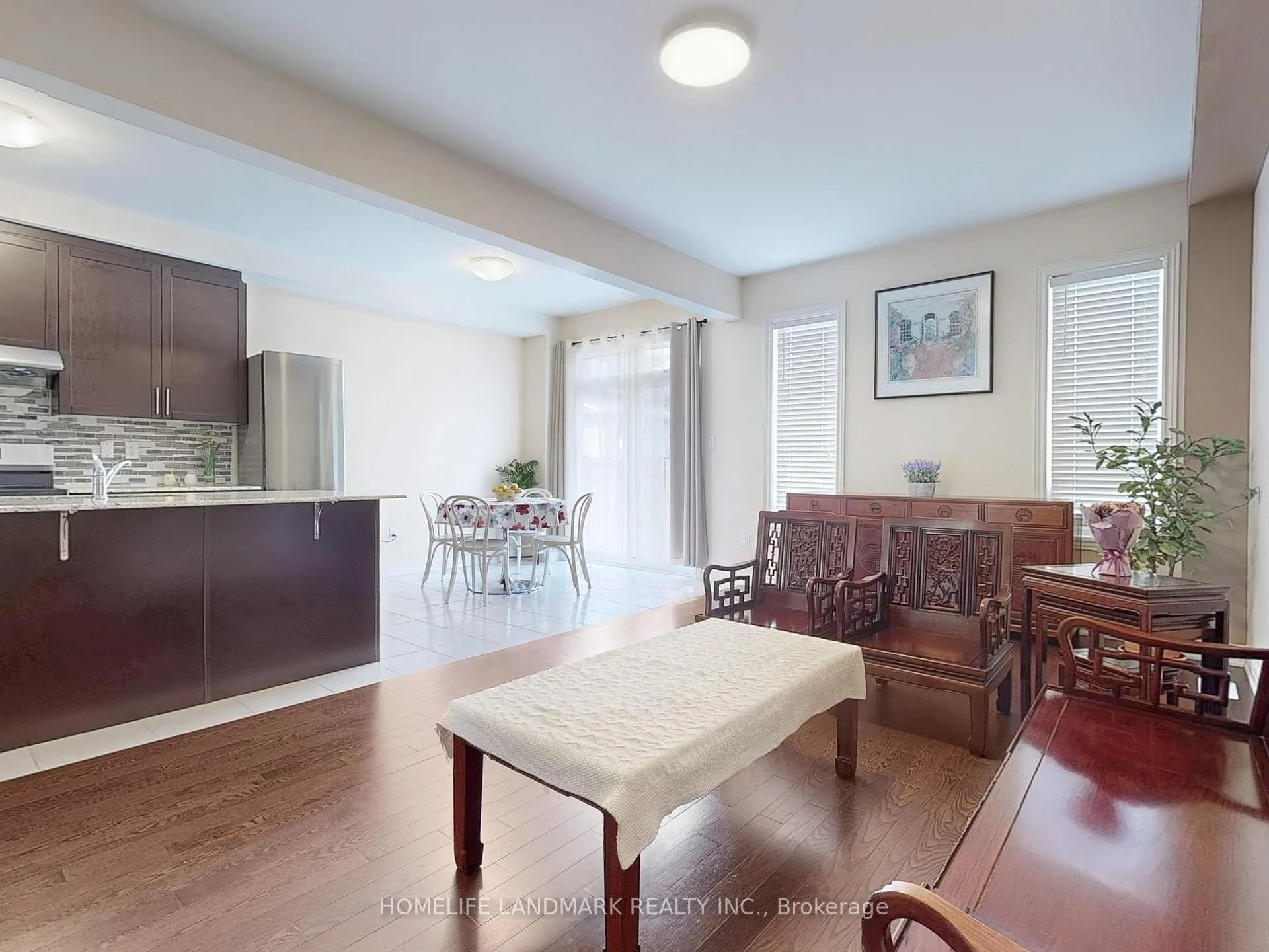 Photo 5 of 60 Christian Ritter Drive, Markham, Berczy — HOMEH