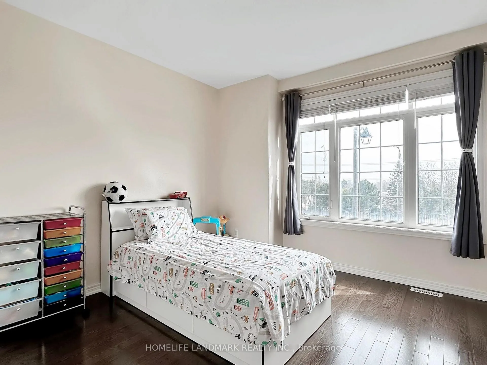 Photo 12 of 60 Christian Ritter Drive, Markham, Berczy — HOMEH