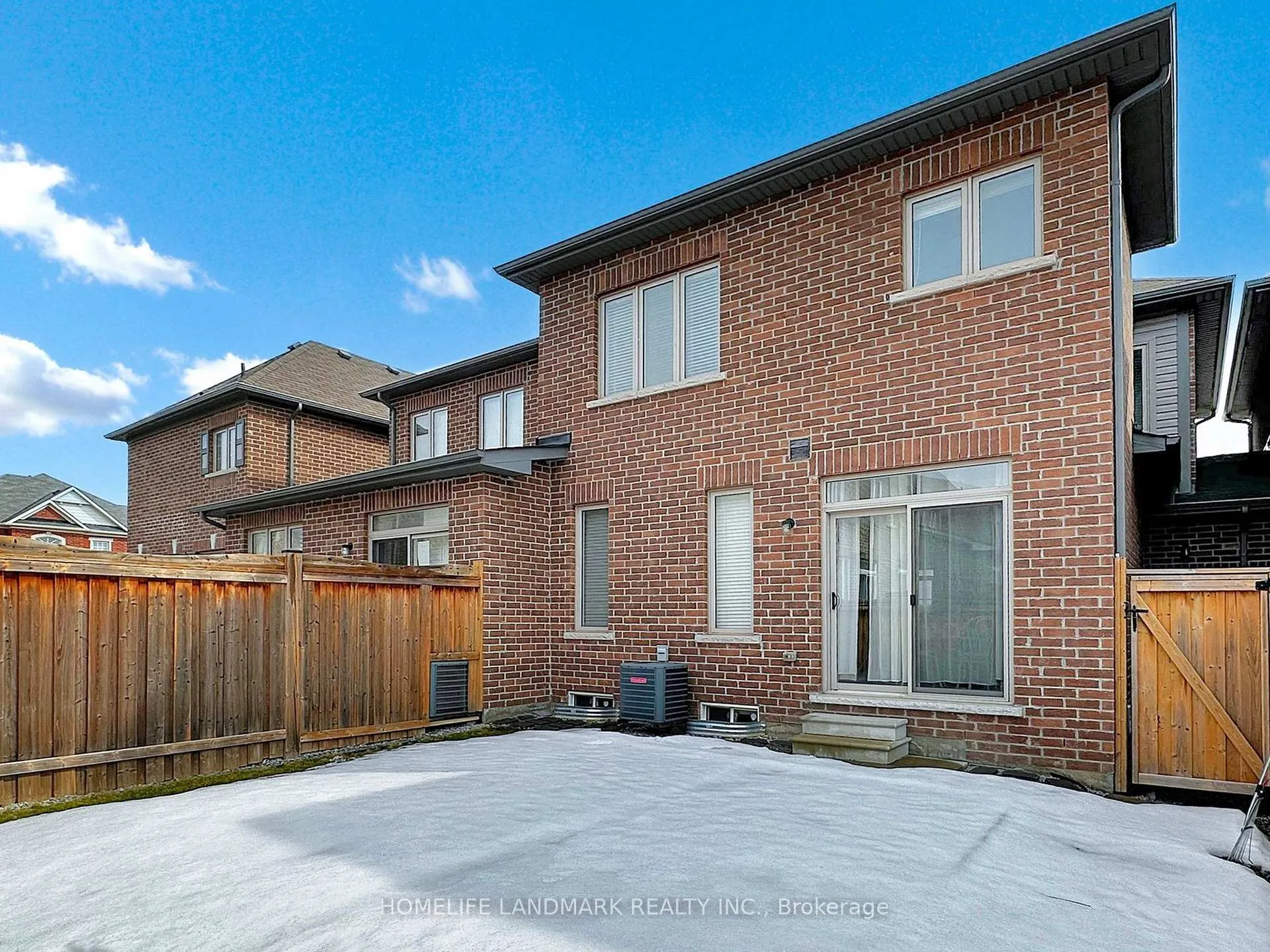 Photo 15 of 60 Christian Ritter Drive, Markham, Berczy — HOMEH