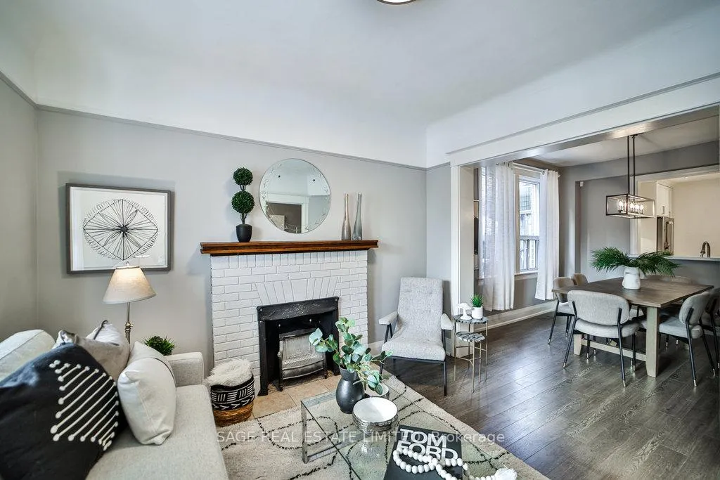 Photo 4 of 100 Merrill Avenue E, Toronto, Woodbine Corridor — HOMEH