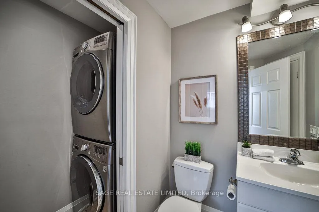 Photo 13 of 100 Merrill Avenue E, Toronto, Woodbine Corridor — HOMEH
