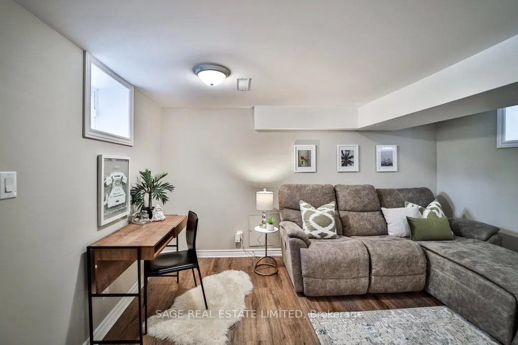 Photo 24 of 100 Merrill Avenue E, Toronto, Woodbine Corridor — HOMEH