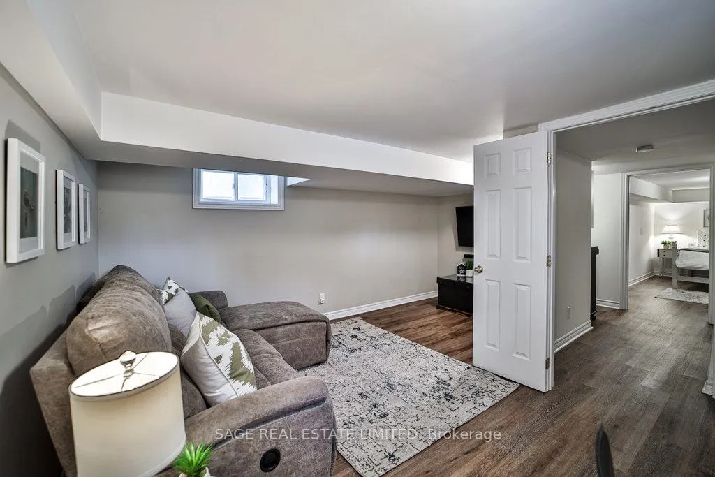 Photo 25 of 100 Merrill Avenue E, Toronto, Woodbine Corridor — HOMEH