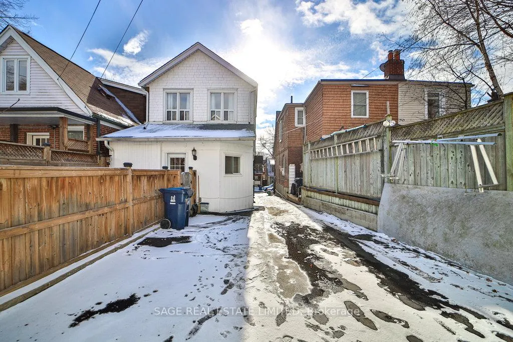 Photo 34 of 100 Merrill Avenue E, Toronto, Woodbine Corridor — HOMEH