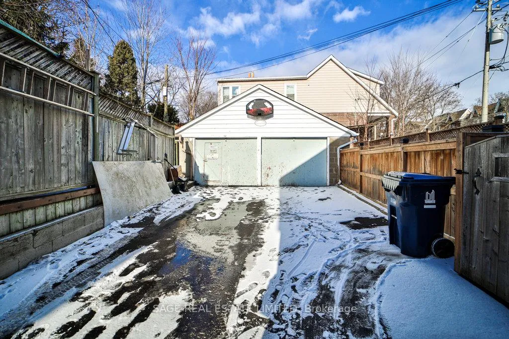 Photo 36 of 100 Merrill Avenue E, Toronto, Woodbine Corridor — HOMEH