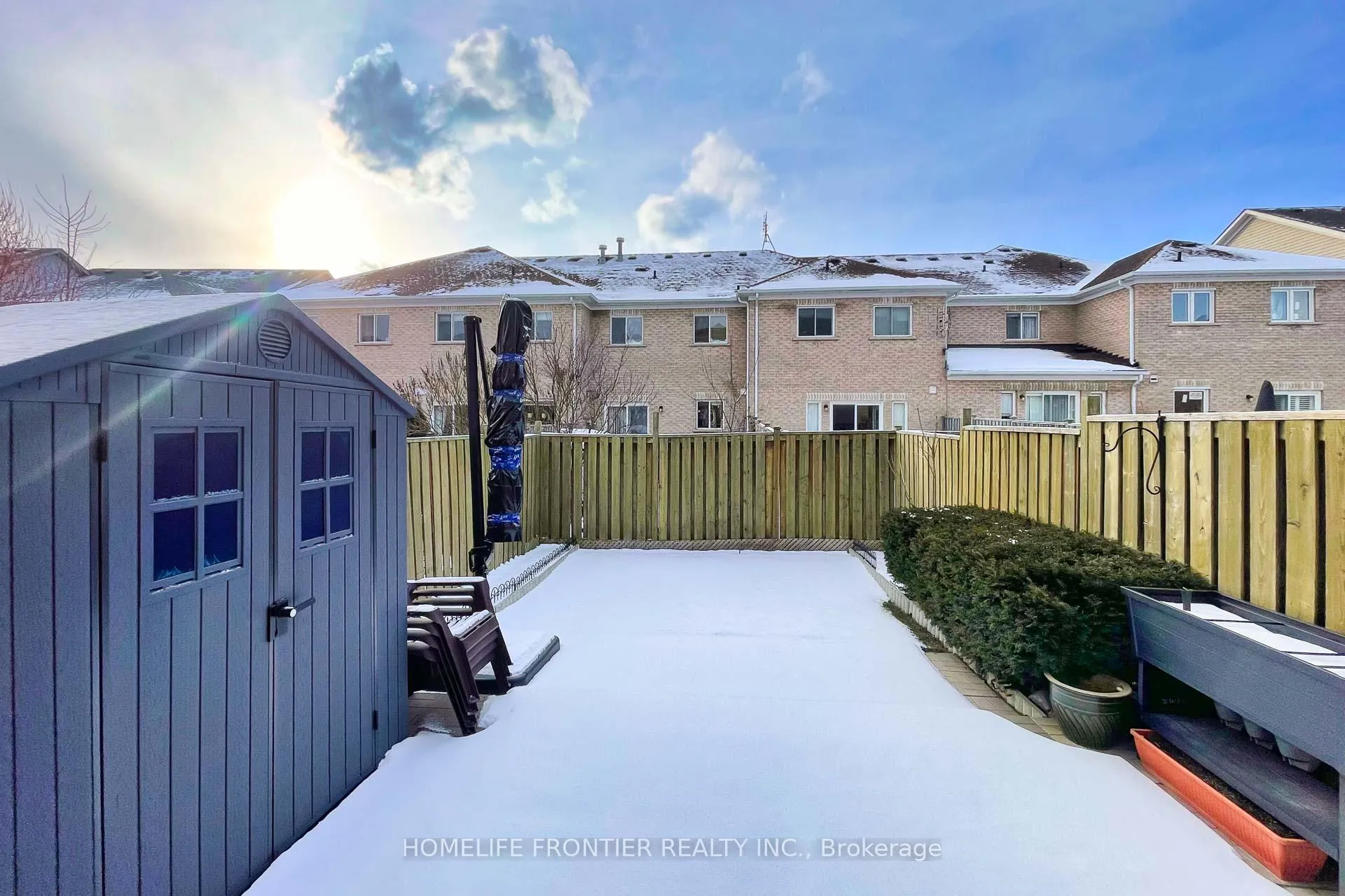 Photo 34 of 30 Benjamin Hood Crescent, Vaughan, Patterson — HOMEH