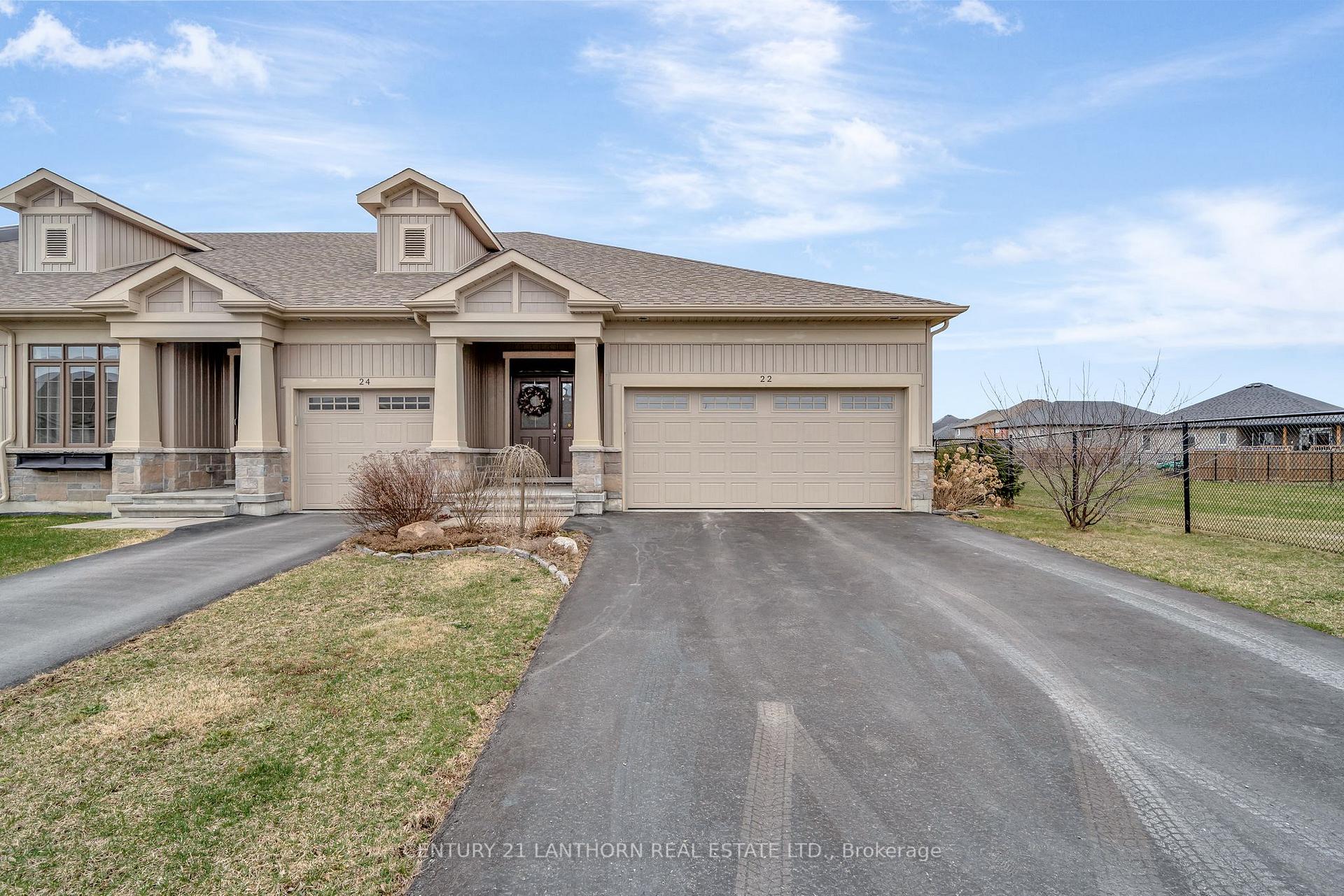 Photo 2 of 22 Mountain Ash Drive, Belleville, Thurlow Ward — HOMEH