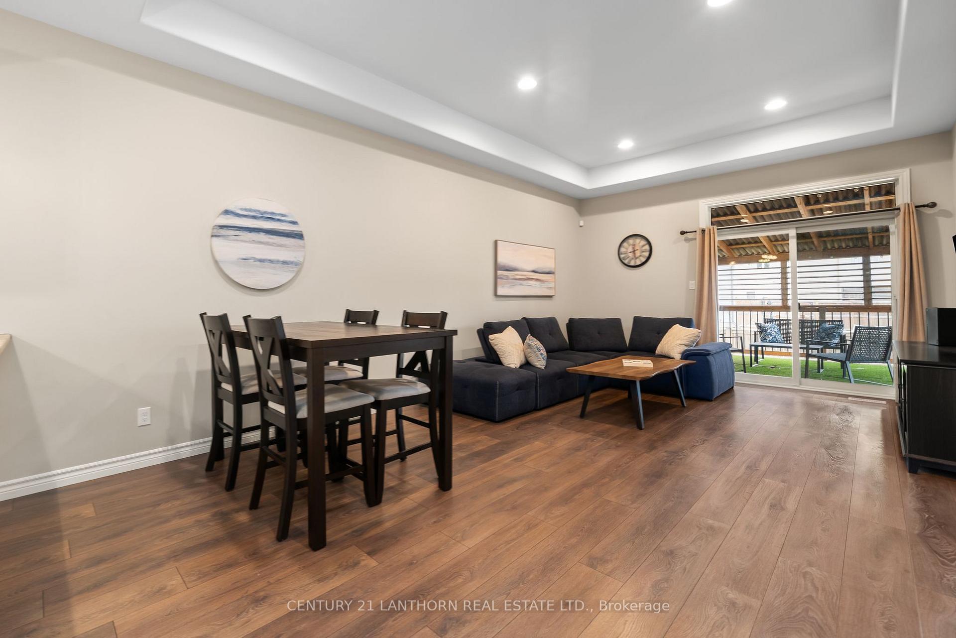 Photo 14 of 22 Mountain Ash Drive, Belleville, Thurlow Ward — HOMEH