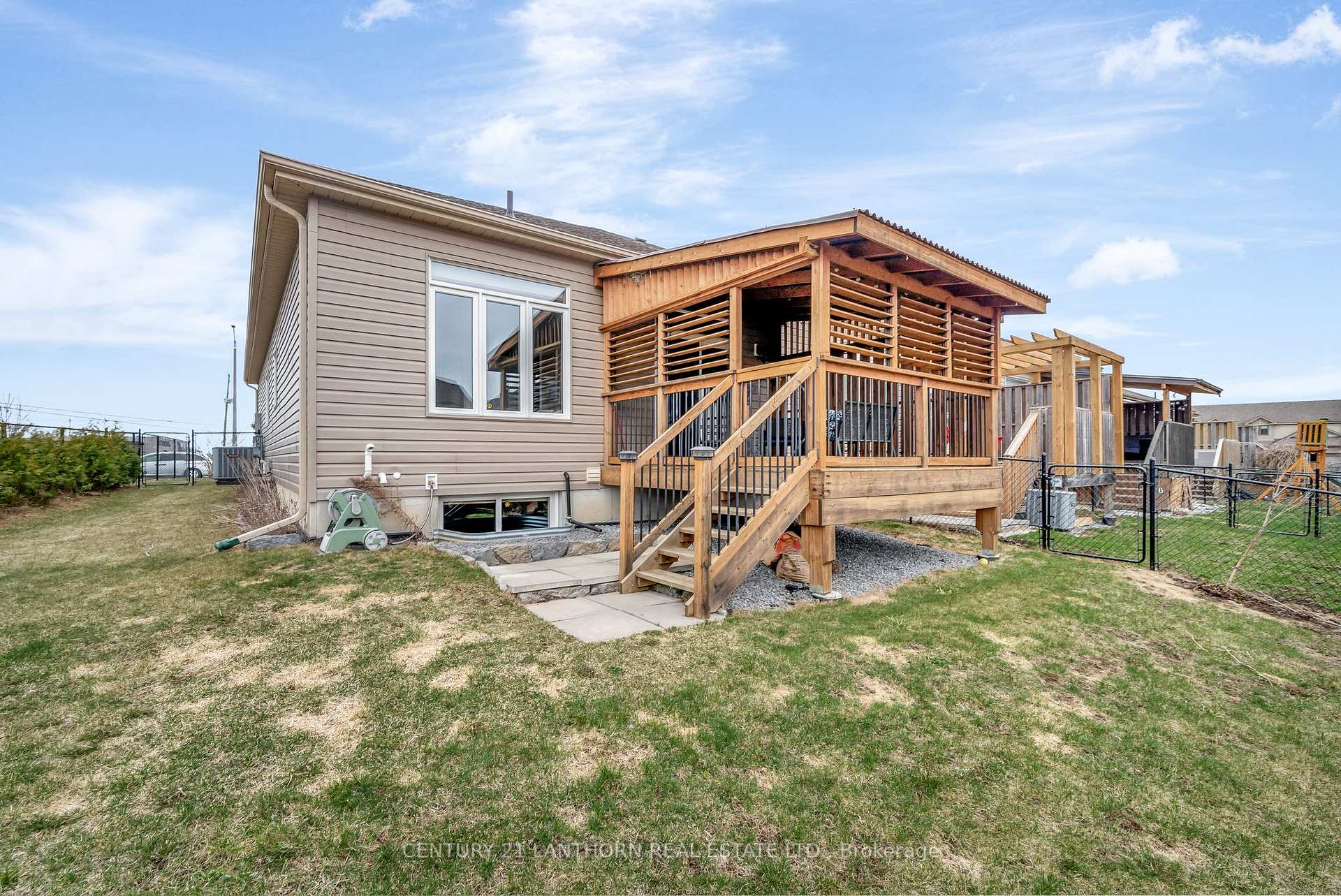 Photo 44 of 22 Mountain Ash Drive, Belleville, Thurlow Ward — HOMEH
