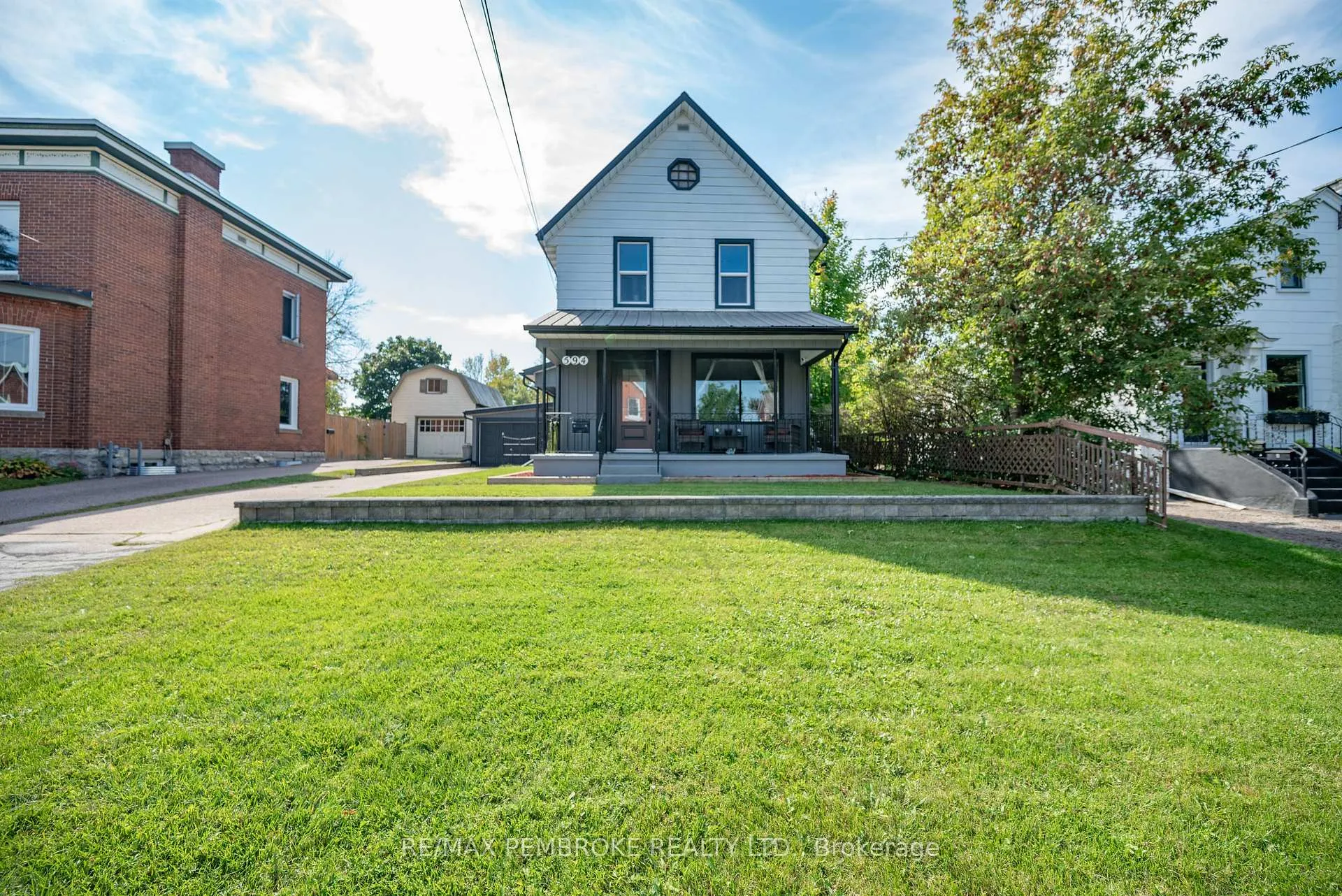 Front of 594 Miller Street