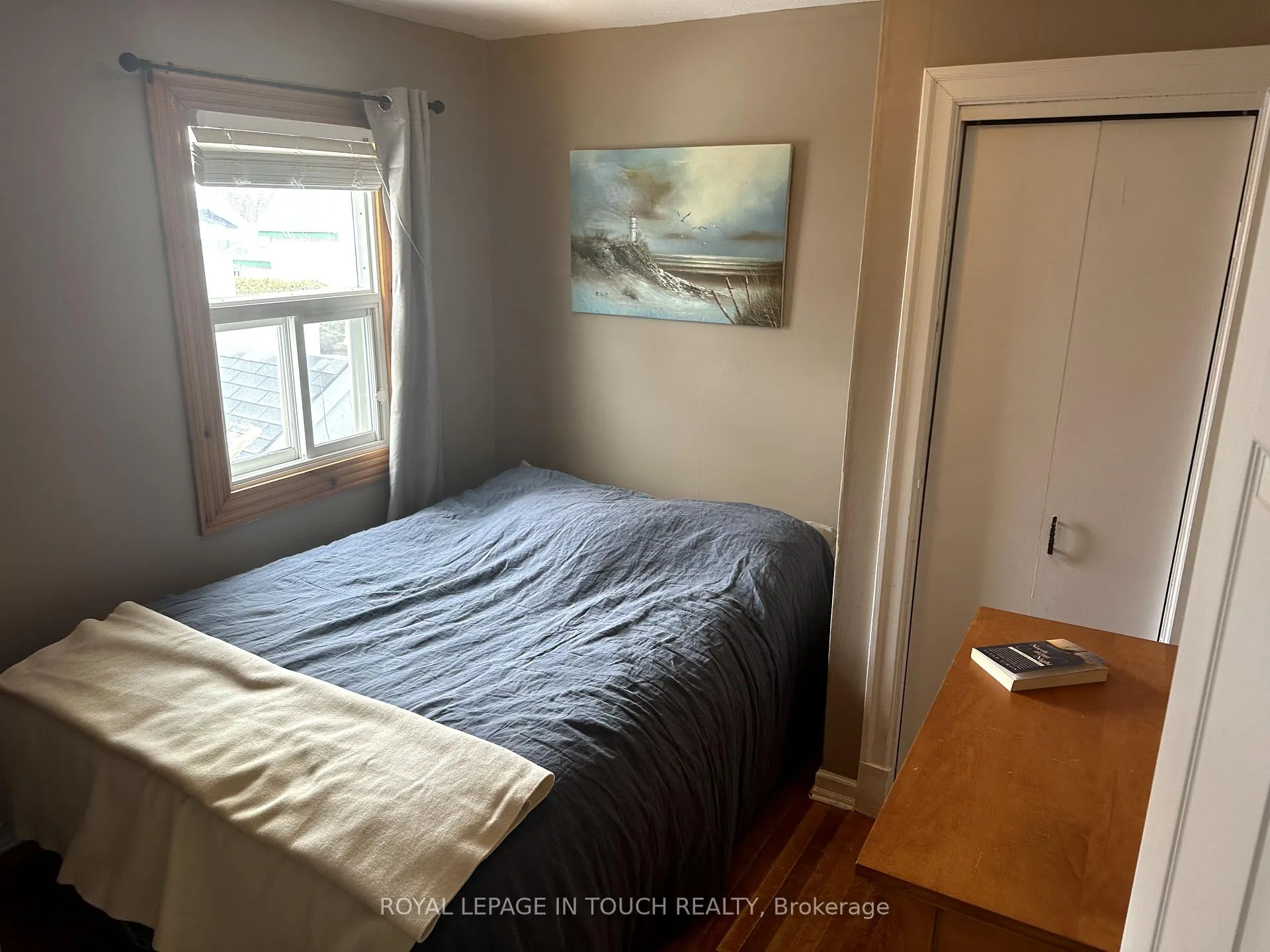 Photo 5 of 163 7th Street, Midland — HOMEH