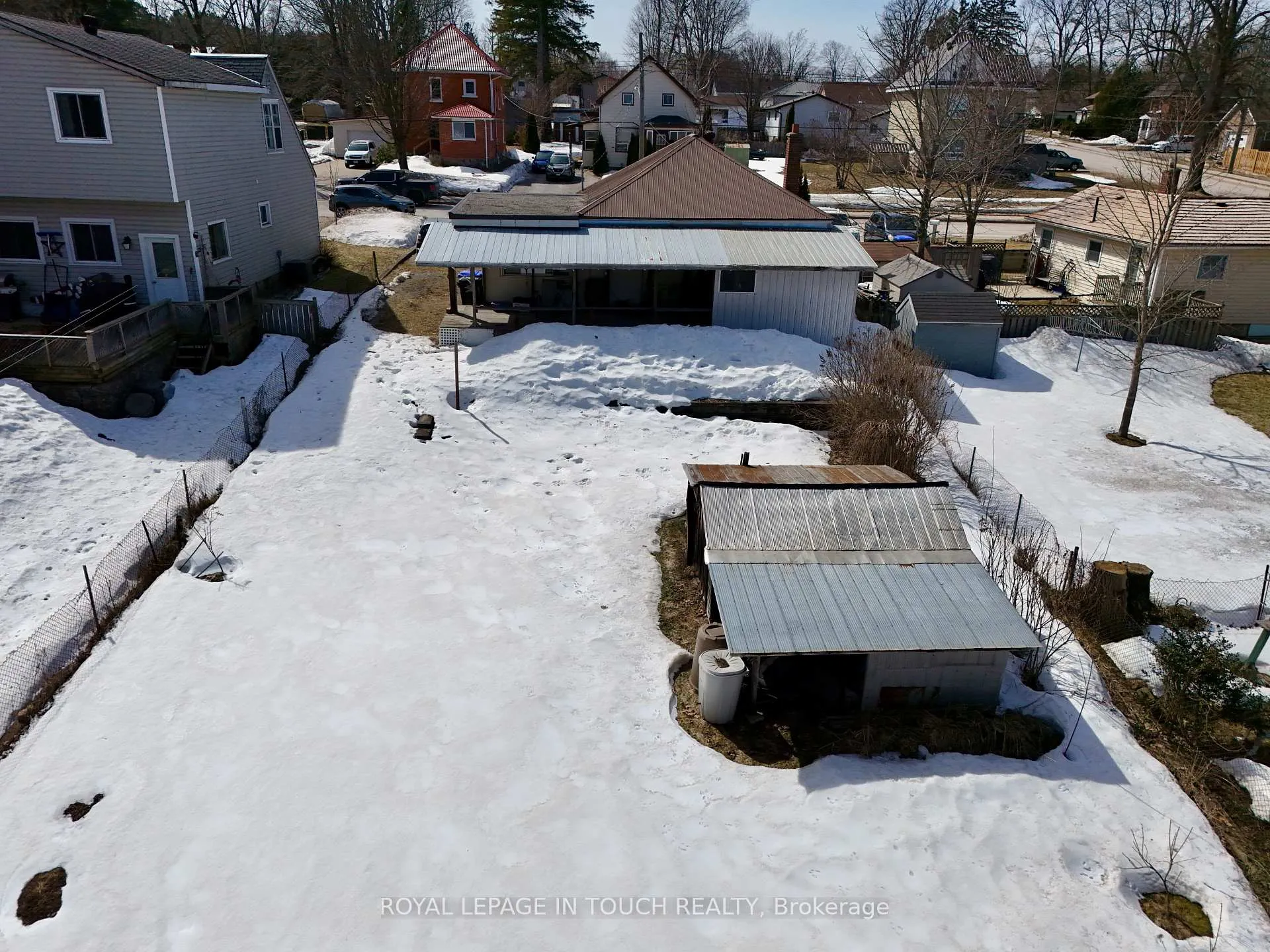 Photo 21 of 163 7th Street, Midland — HOMEH