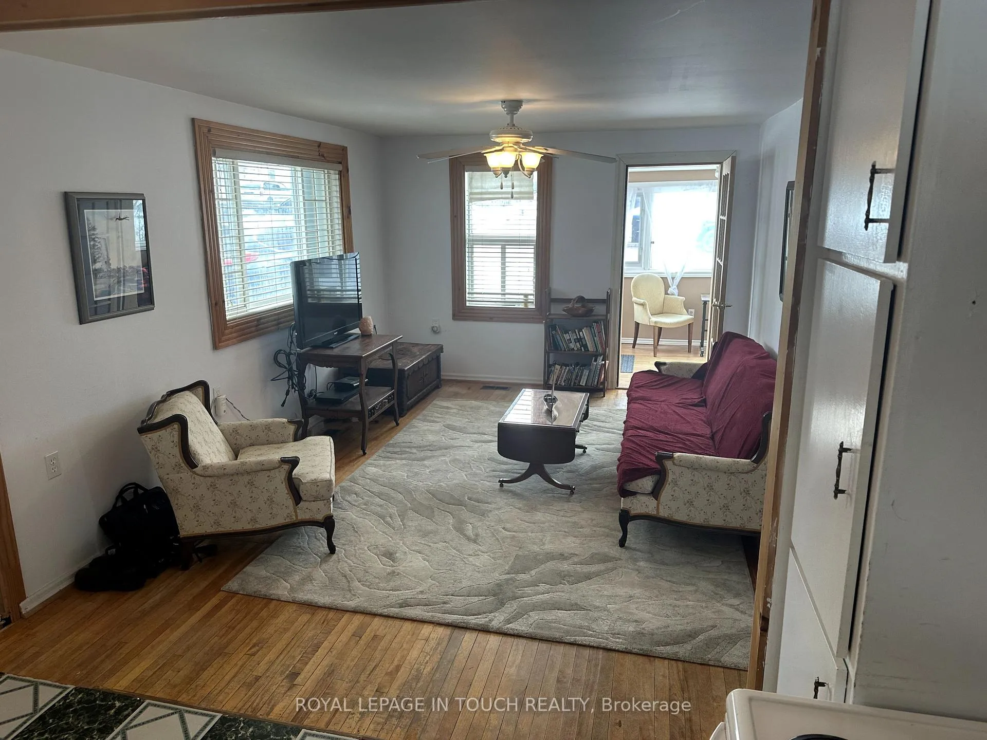 Photo 30 of 163 7th Street, Midland — HOMEH