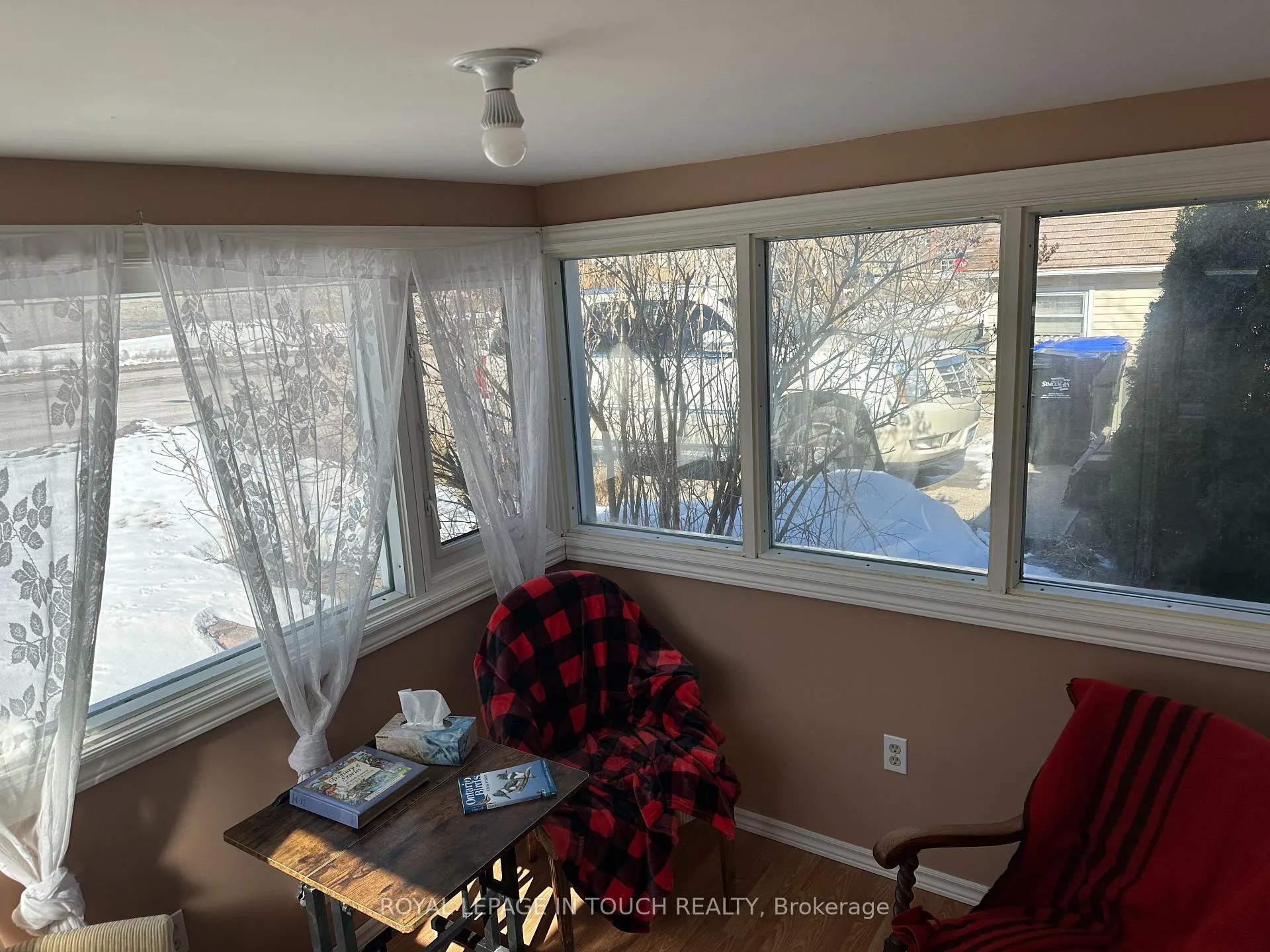 Photo 34 of 163 7th Street, Midland — HOMEH