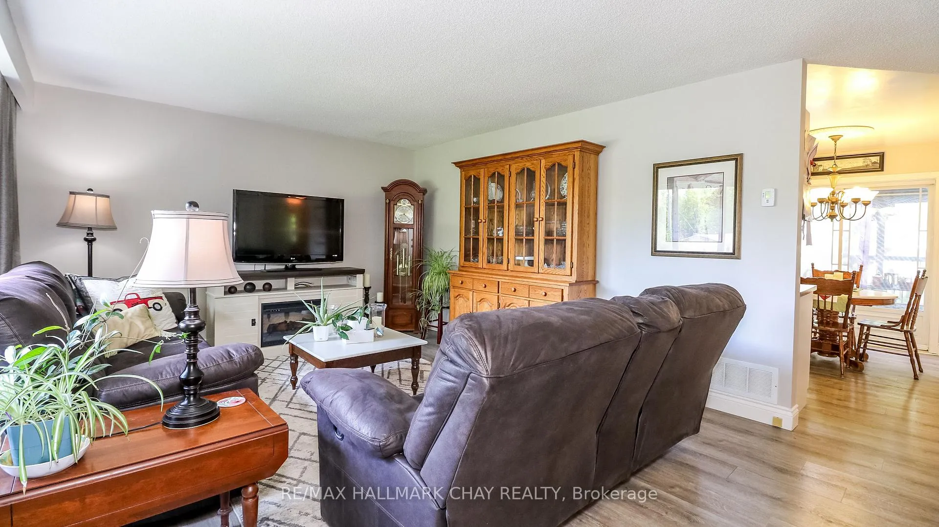 Photo 12 of 5142 30 Side Road, Essa, Colwell — HOMEH