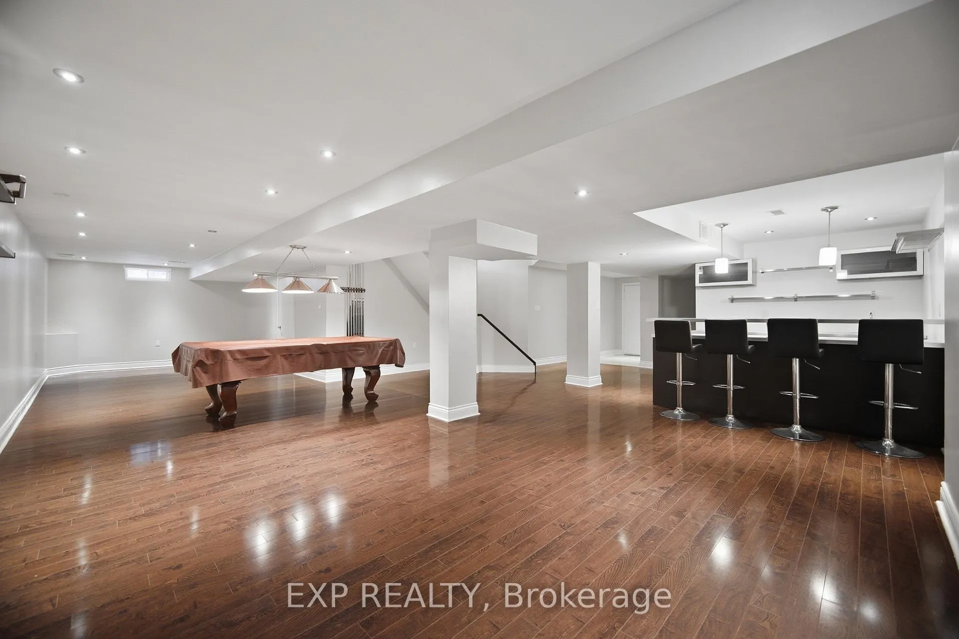 Photo 39 of 94 Kingsview Drive, Vaughan, Vellore Village — HOMEH