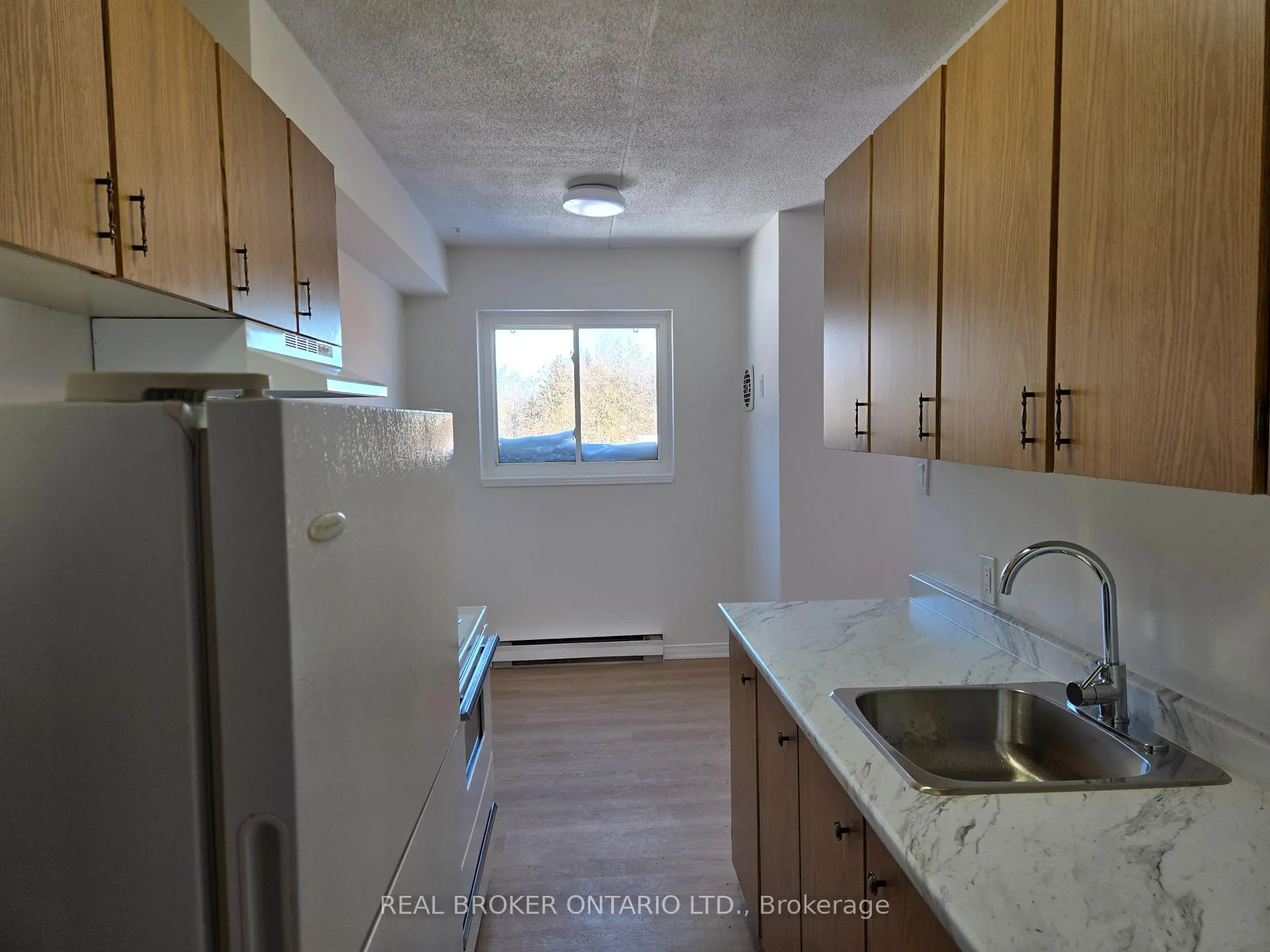 Photo 3 of Unit Apt #21, 15 Wellington Rd 124, Erin — HOMEH
