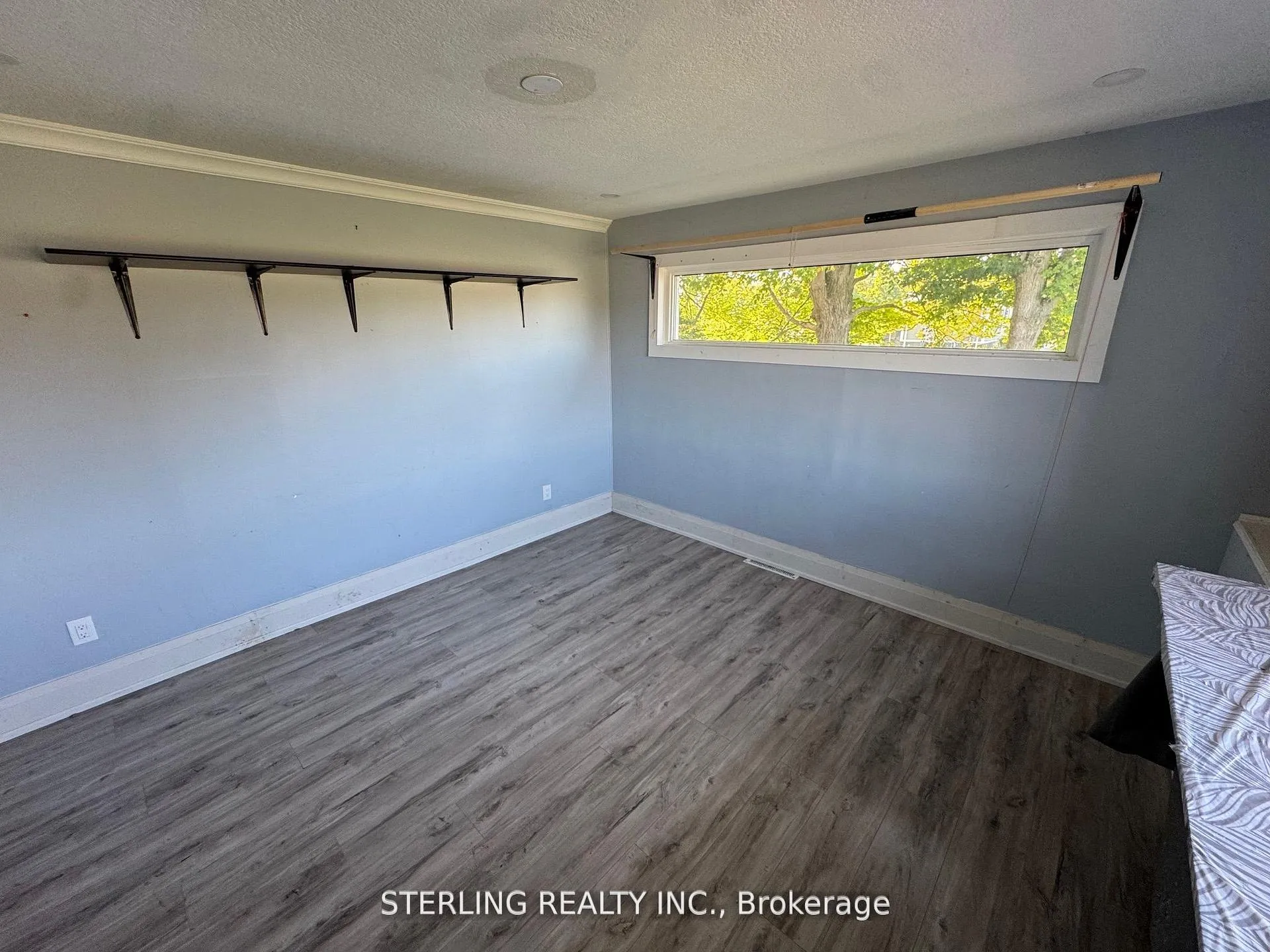 Photo 15 of 345 Myrtle Road E, Whitby, Rural Whitby — HOMEH