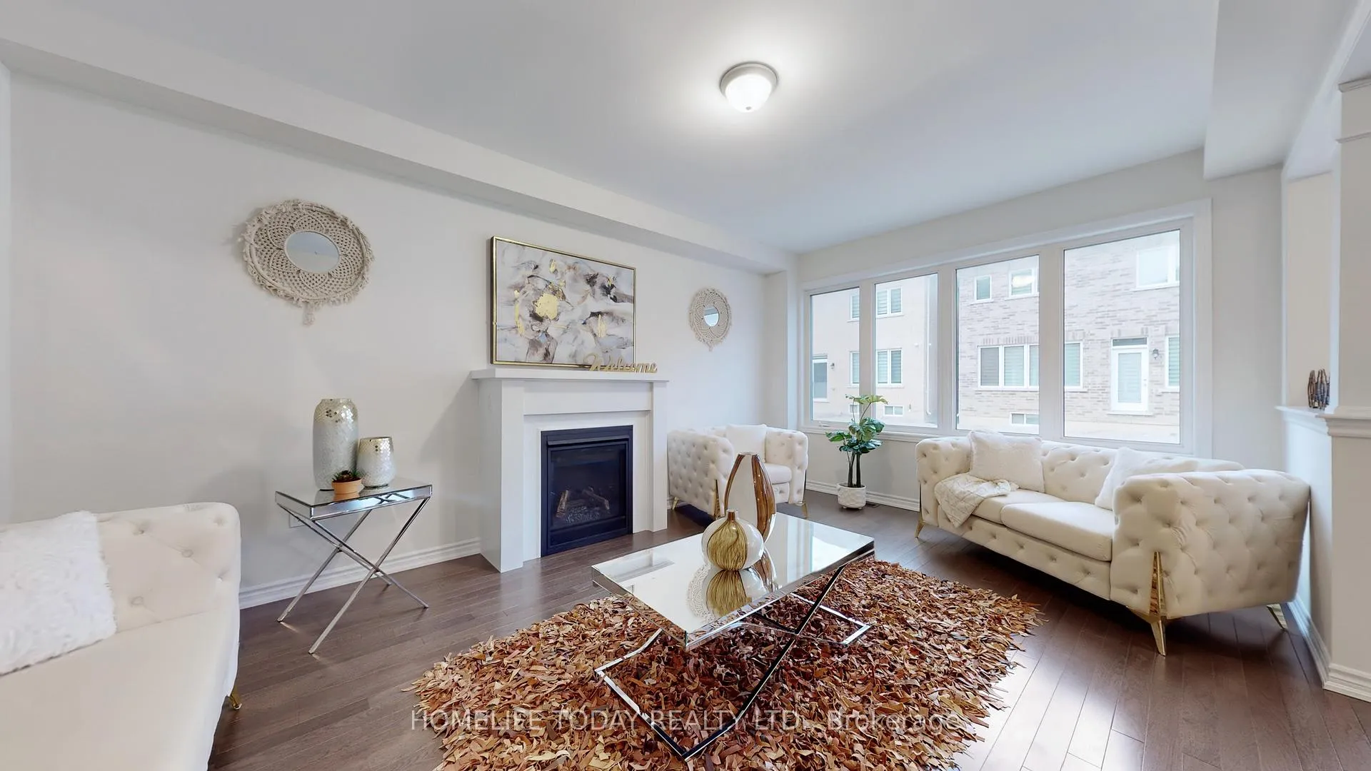 Photo 3 of 11 Portman Street, Caledon, Rural Caledon — HOMEH