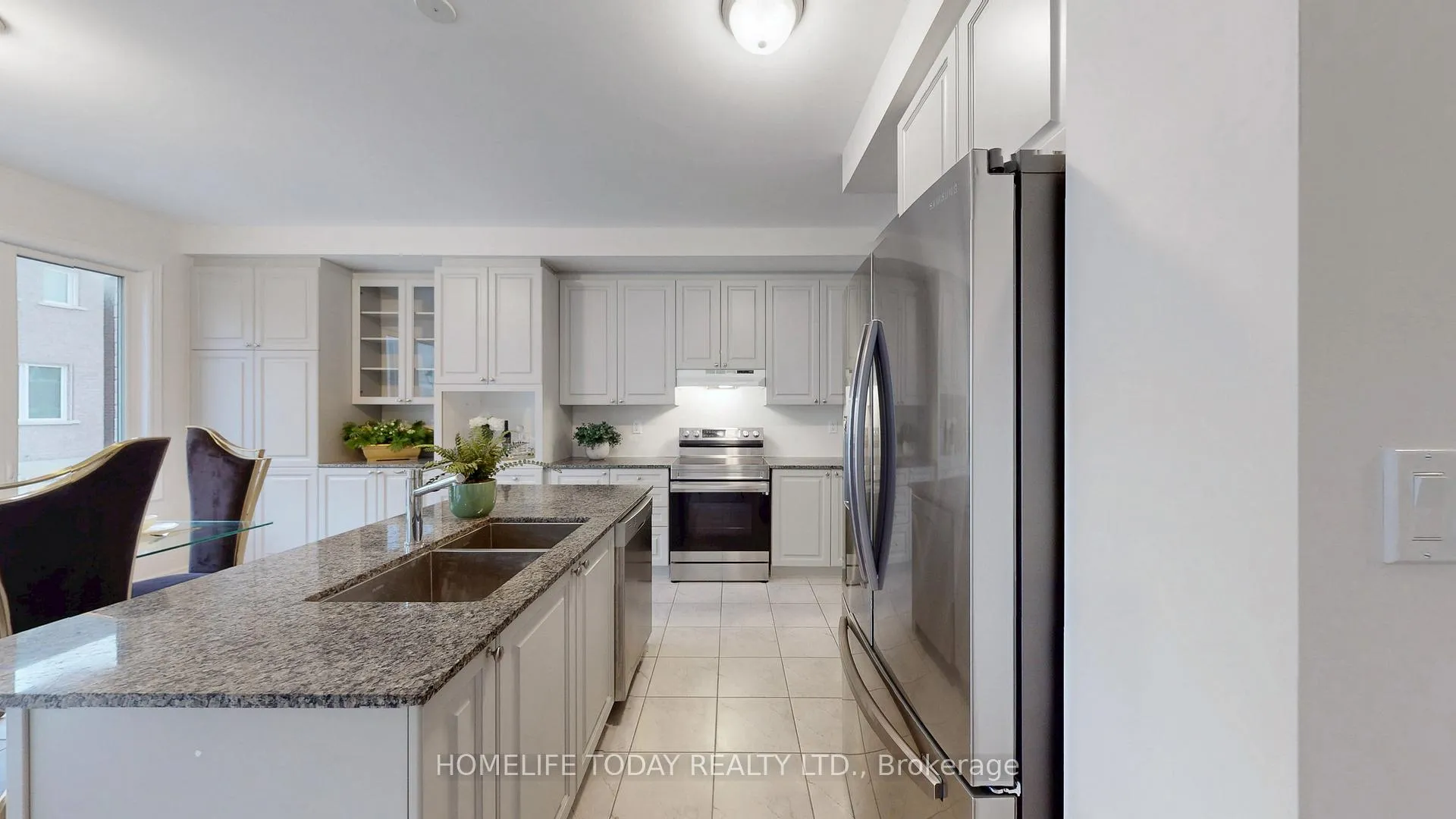 Photo 14 of 11 Portman Street, Caledon, Rural Caledon — HOMEH