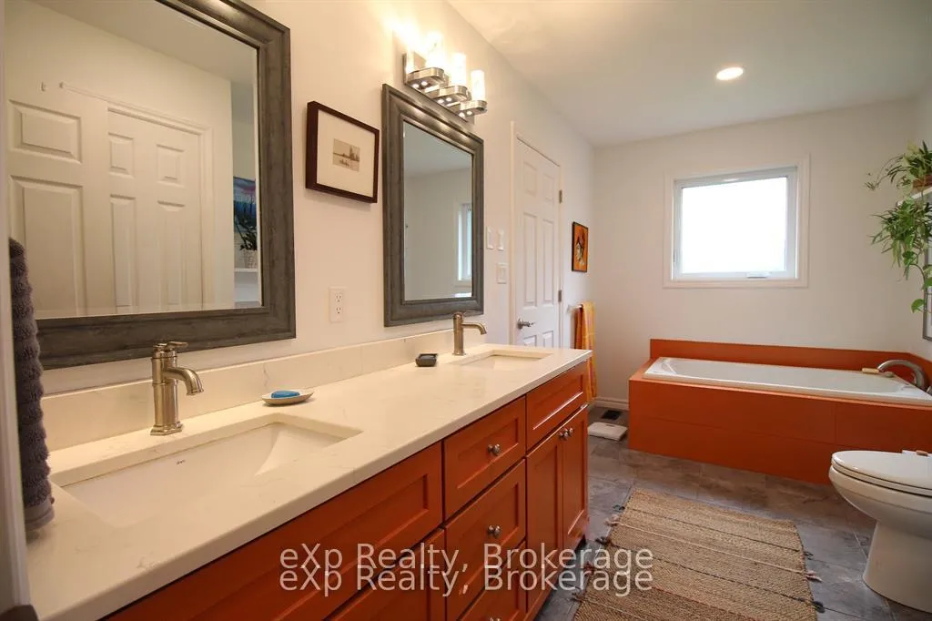 Photo 18 of 172 North Street N, Grey Highlands — HOMEH