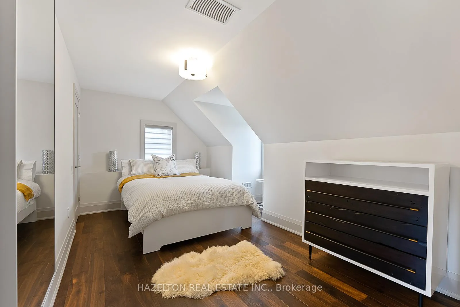Photo 28 of 97 Strathallan Boulevard, Toronto, Lawrence Park South — HOMEH