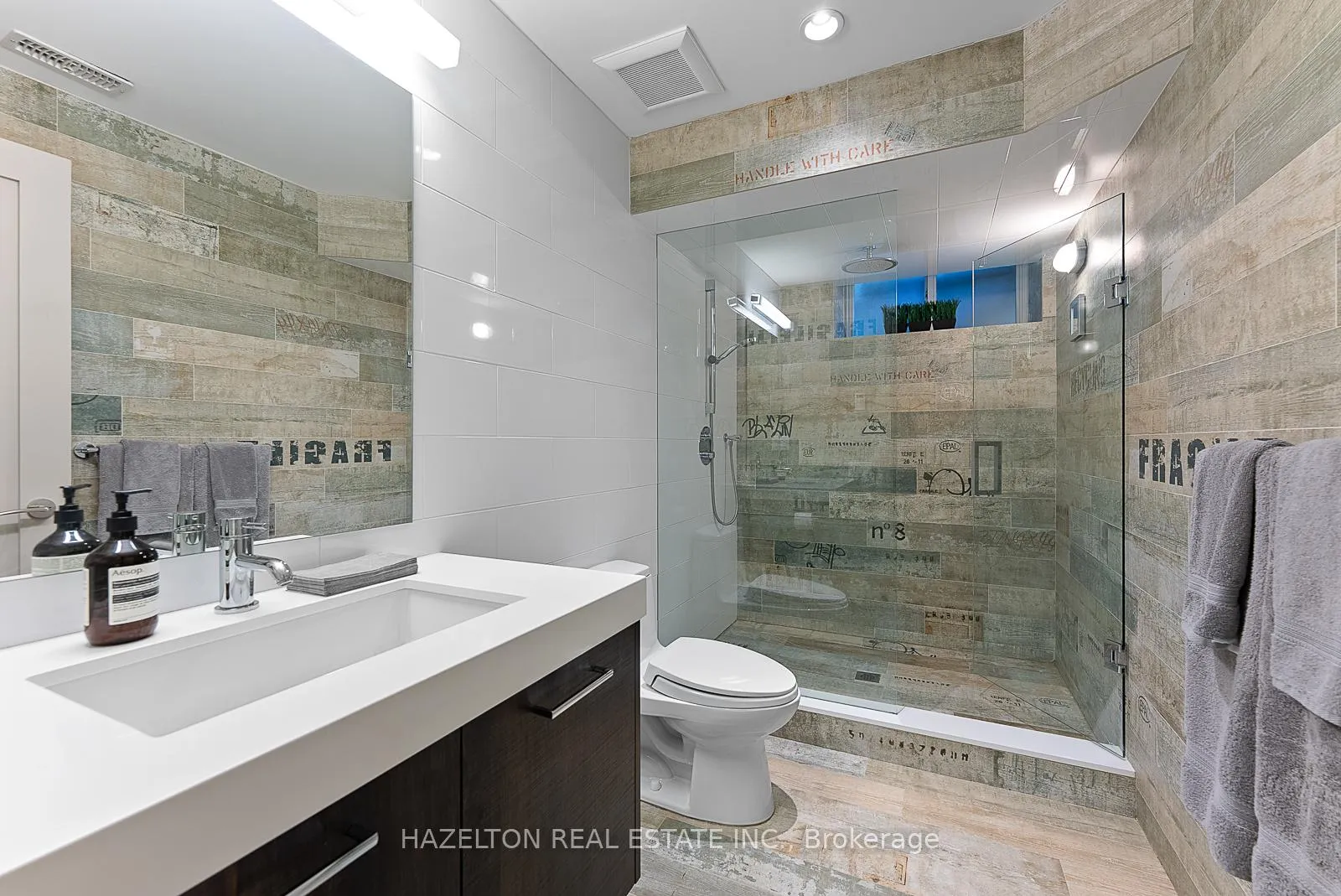 Photo 35 of 97 Strathallan Boulevard, Toronto, Lawrence Park South — HOMEH