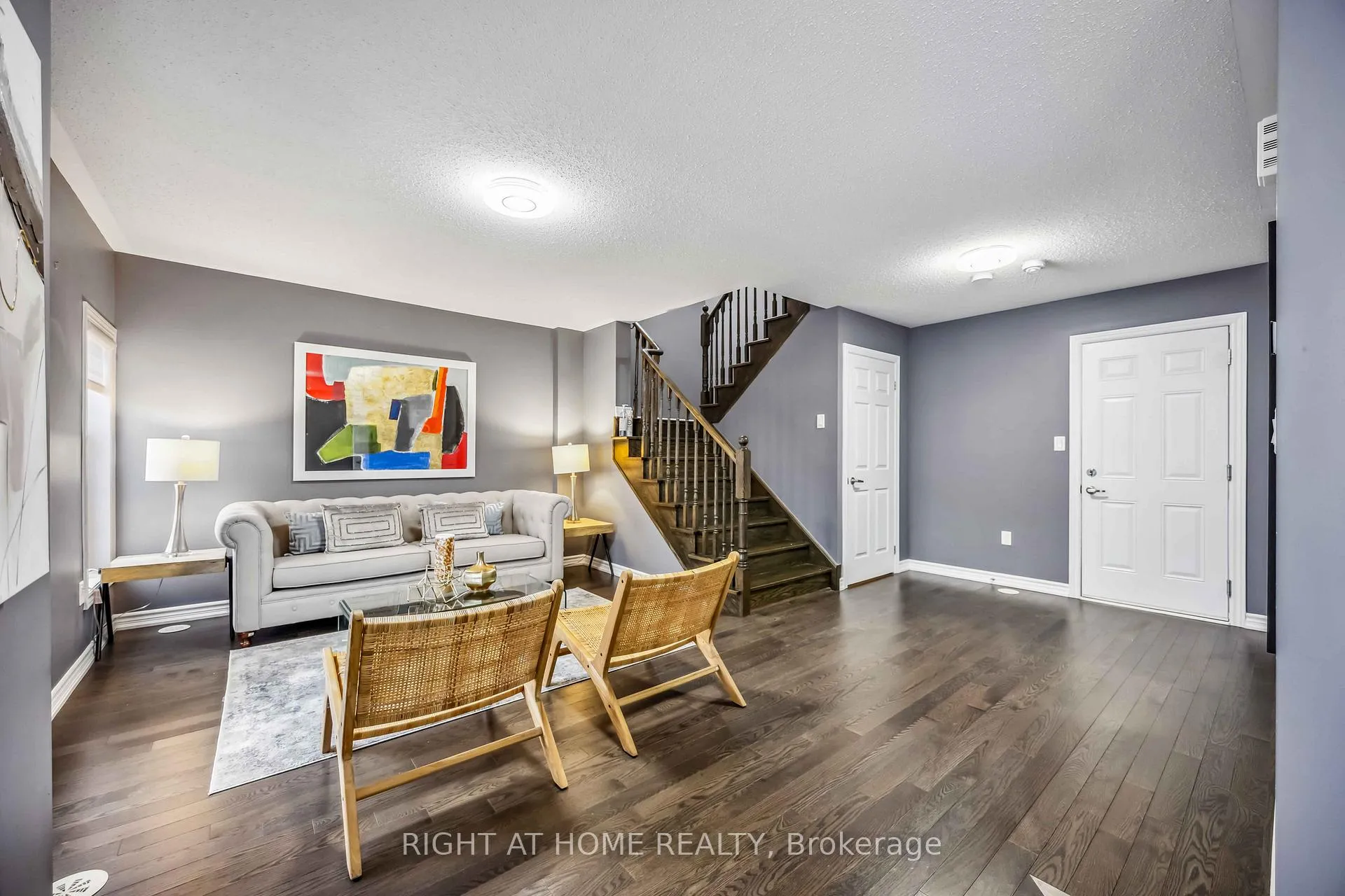 Photo 9 of 36 Westbury Way, Whitby, Brooklin — HOMEH