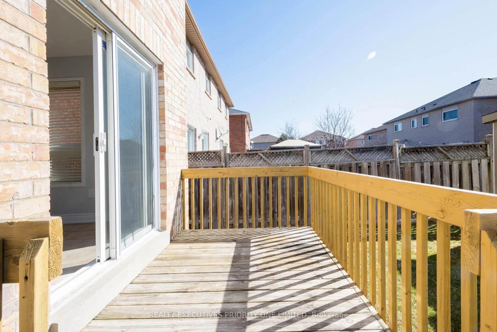 Photo 27 of 82 Blackthorn Drive, Vaughan, Maple — HOMEH