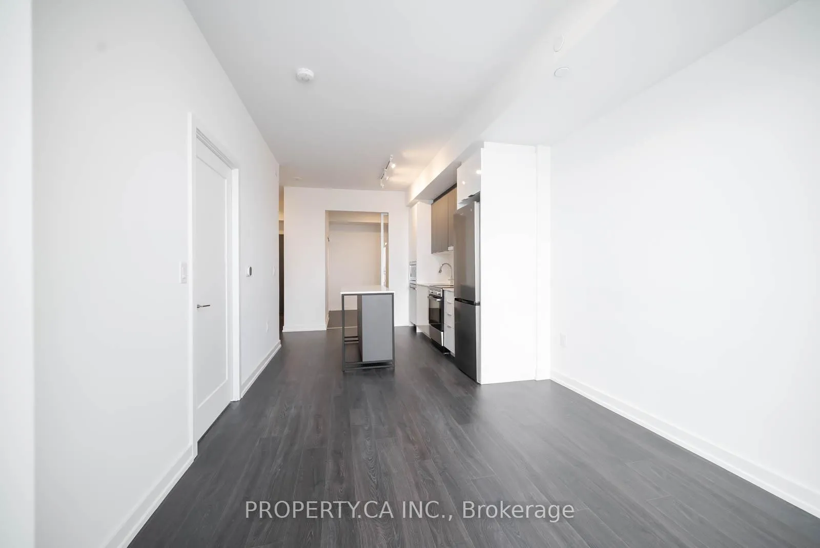 Photo 3 of Unit 905A, 9763 Markham Road, Markham, Greensborough — HOMEH