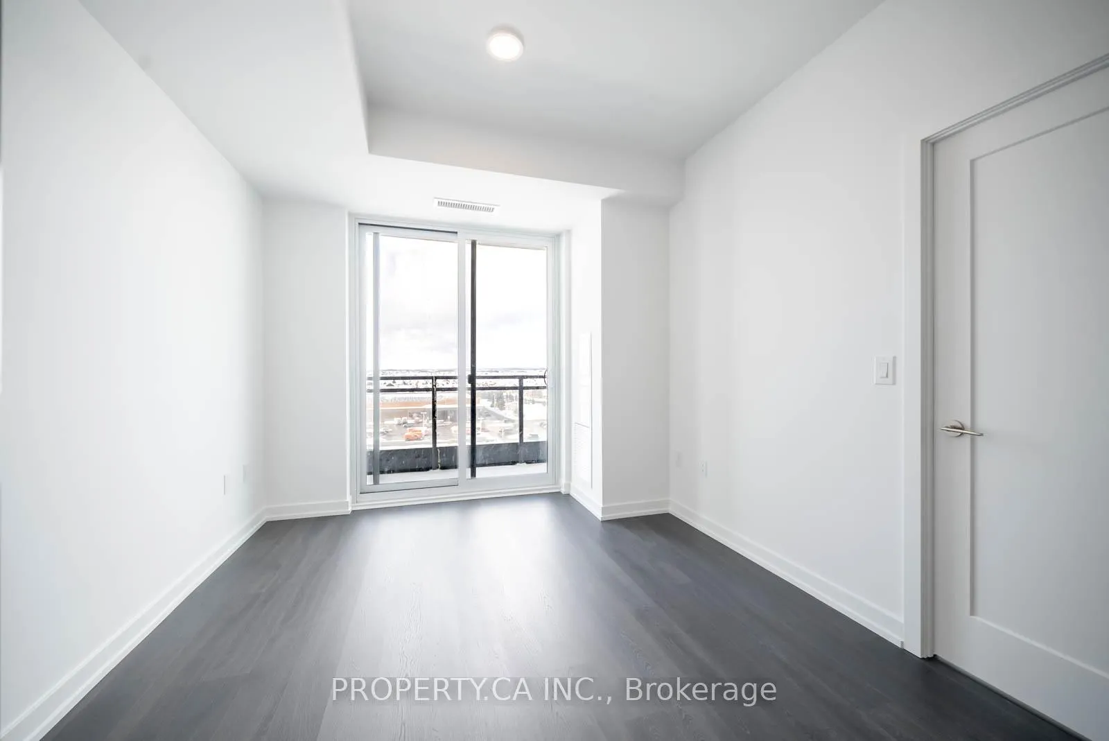 Photo 4 of Unit 905A, 9763 Markham Road, Markham, Greensborough — HOMEH