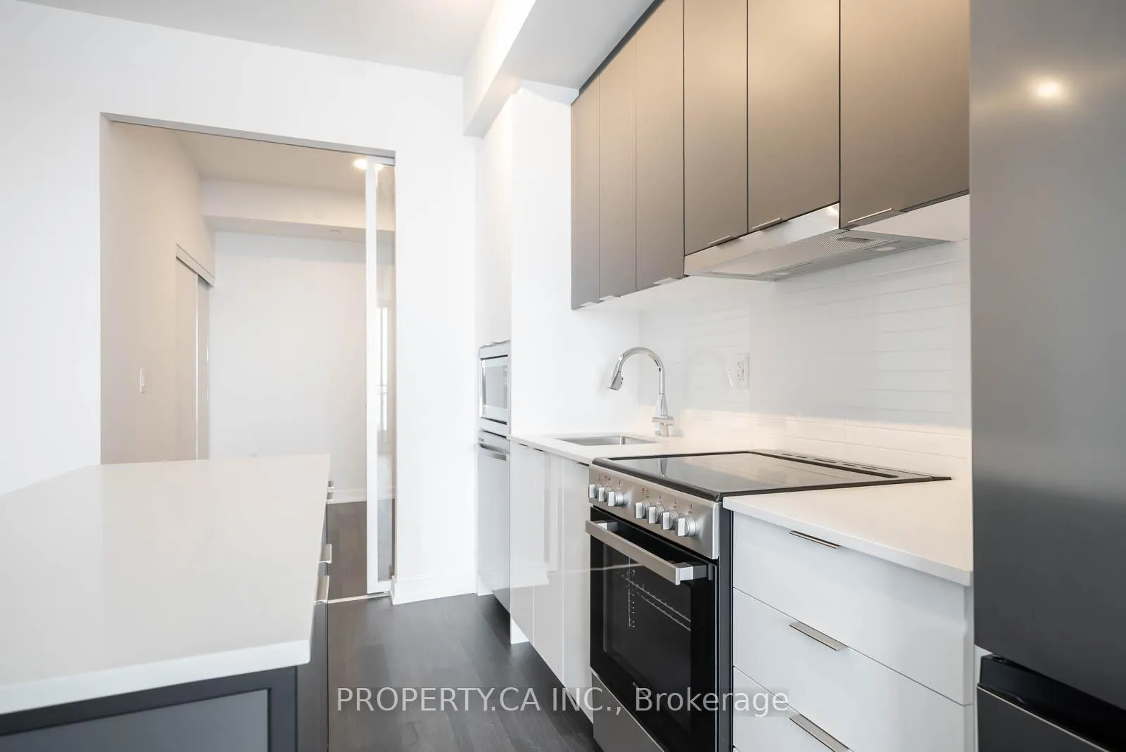 Photo 7 of Unit 905A, 9763 Markham Road, Markham, Greensborough — HOMEH