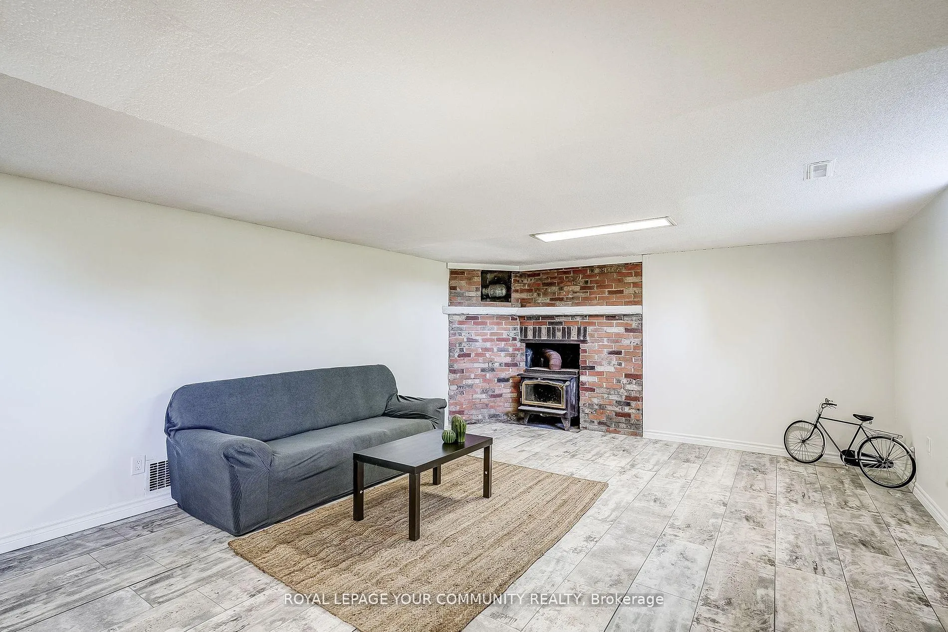 Photo 31 of 2408 14th Line, Innisfil, Gilford — HOMEH