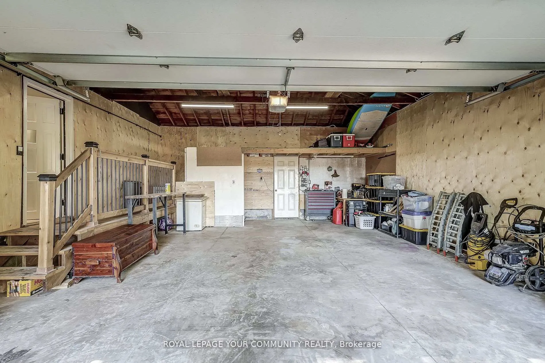 Photo 35 of 2408 14th Line, Innisfil, Gilford — HOMEH