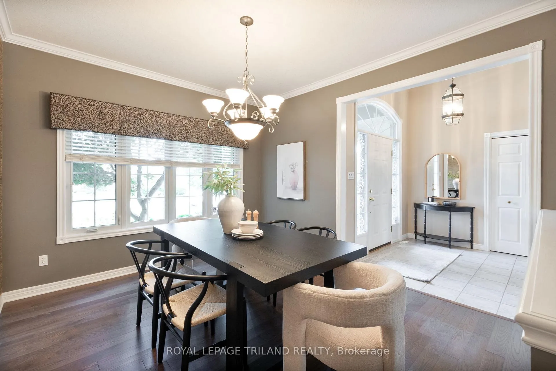Photo 7 of 45 Stephen Moore Drive, Middlesex Centre, Kilworth — HOMEH